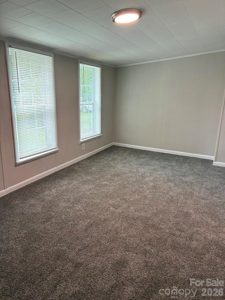 313 Robinson Street Property Photo 3