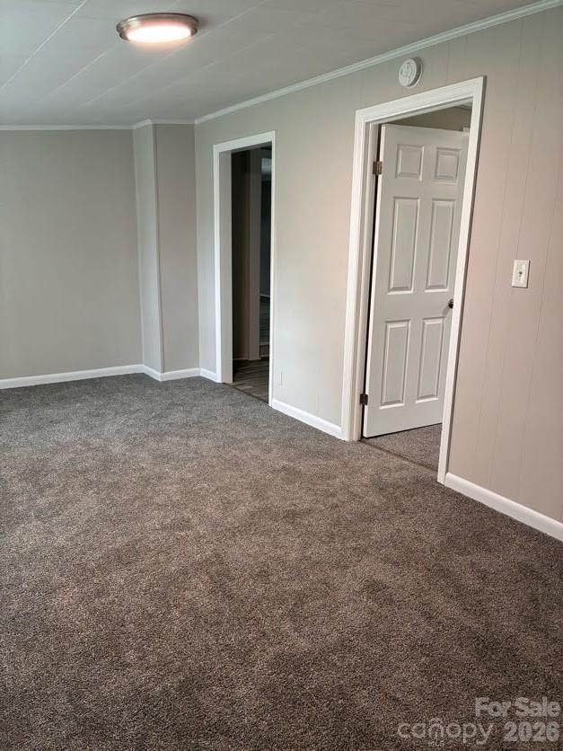 313 Robinson Street Property Photo 4