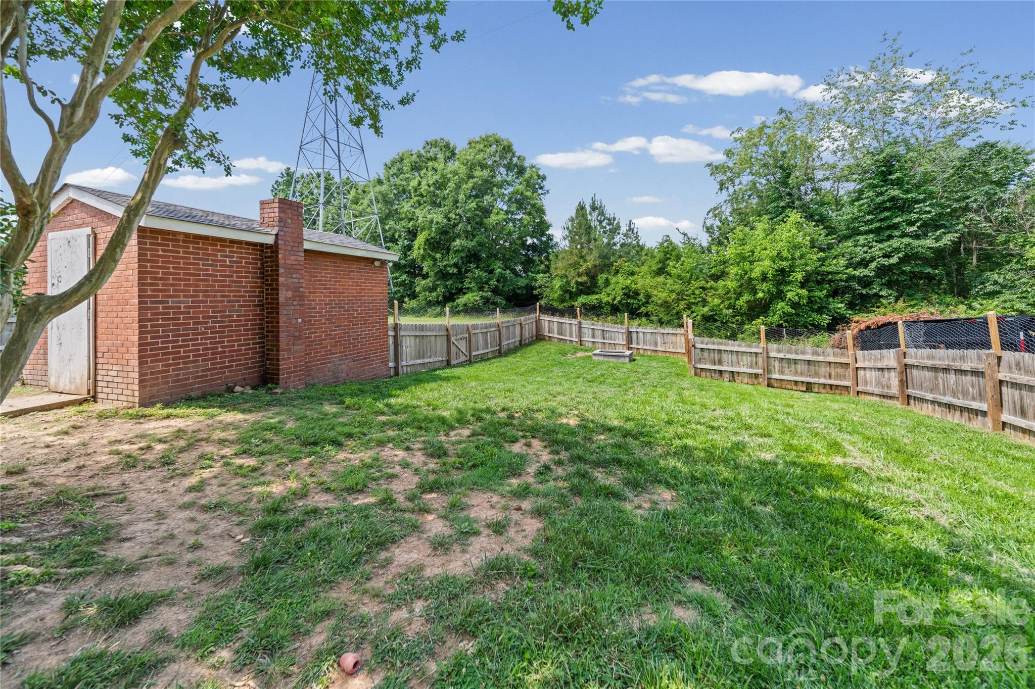 1501 Highland Avenue Property Photo 32