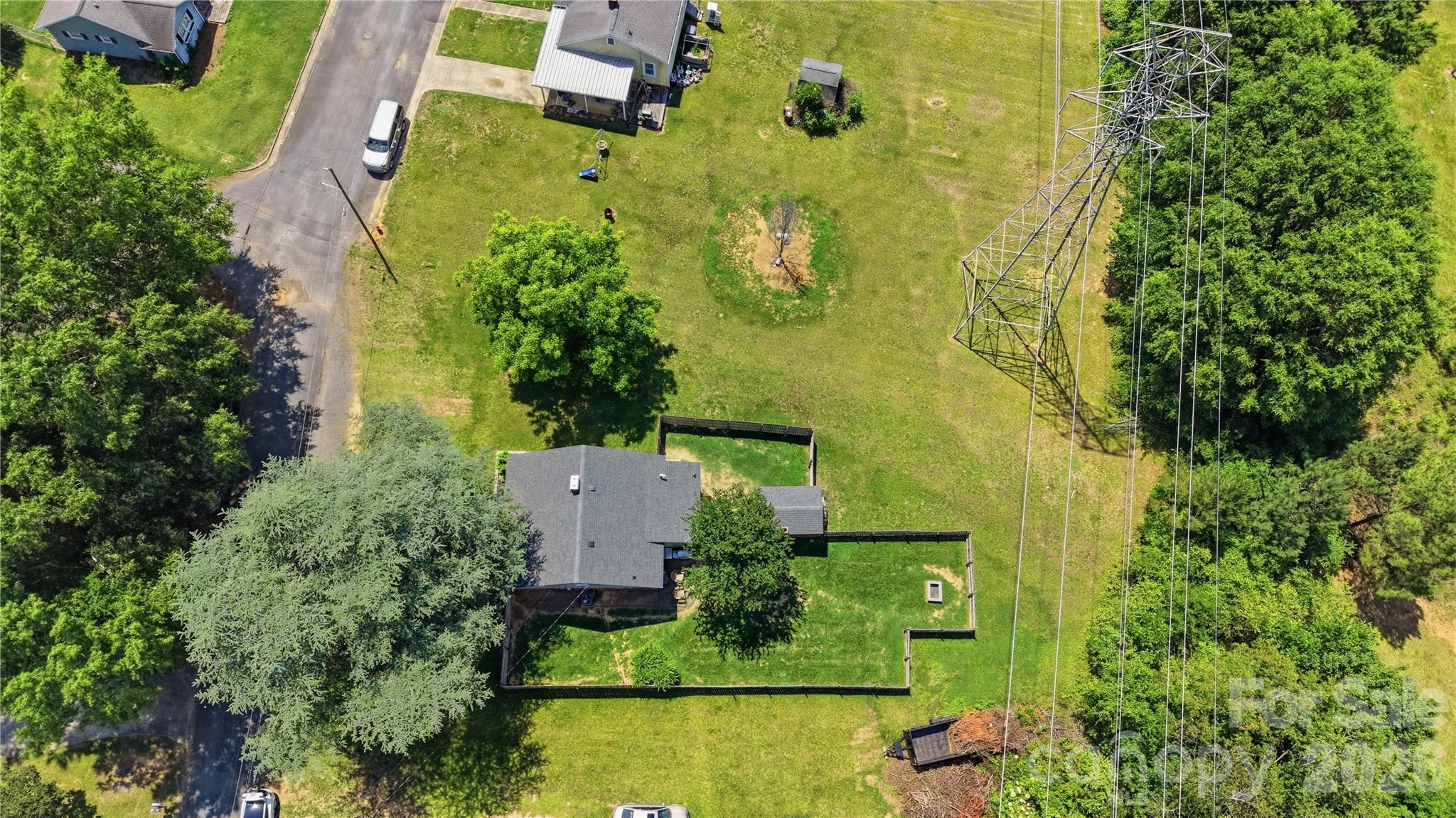 1501 Highland Avenue Property Photo 37