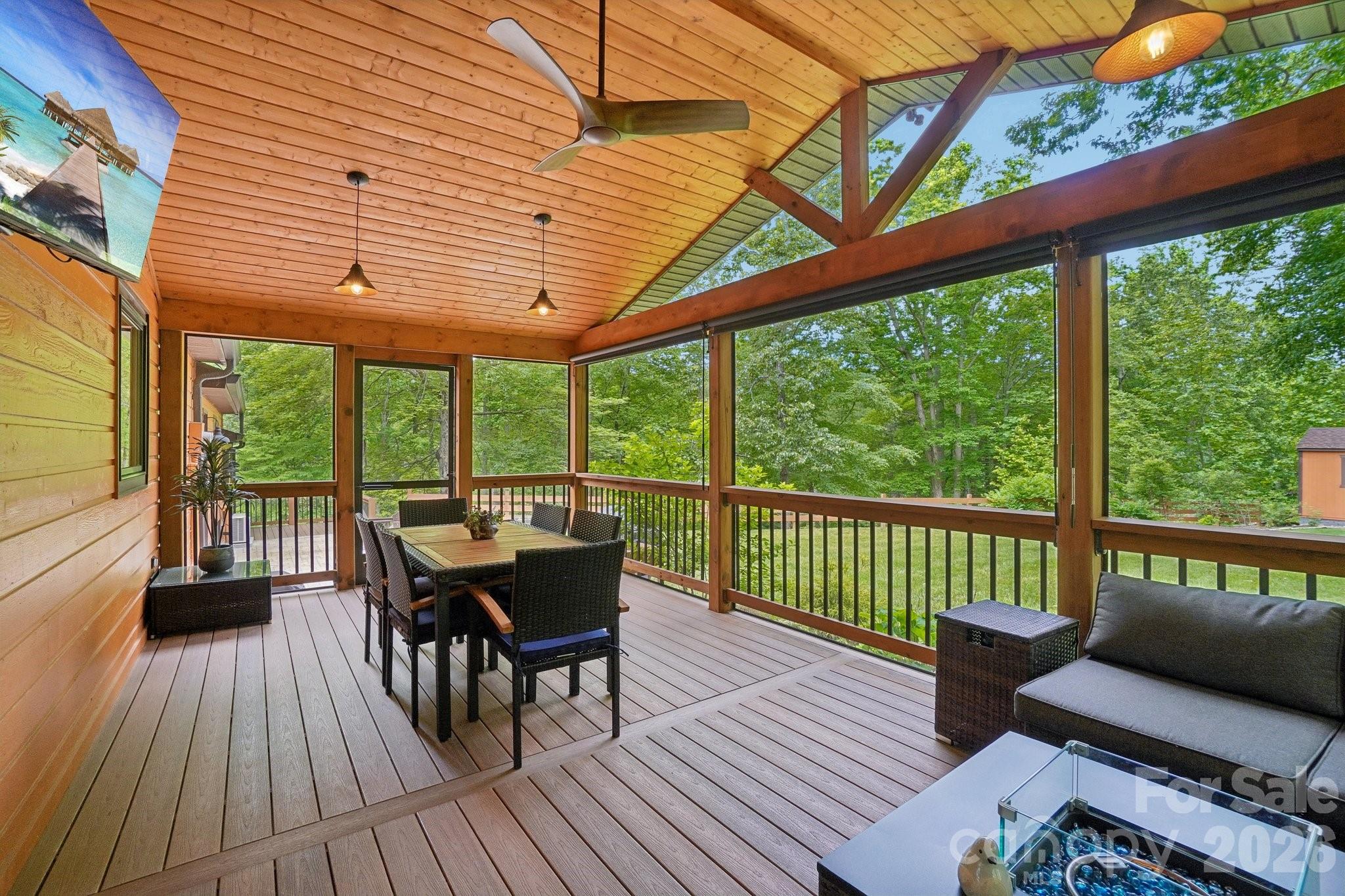 3229 N Bearwallow Road Property Photo 9