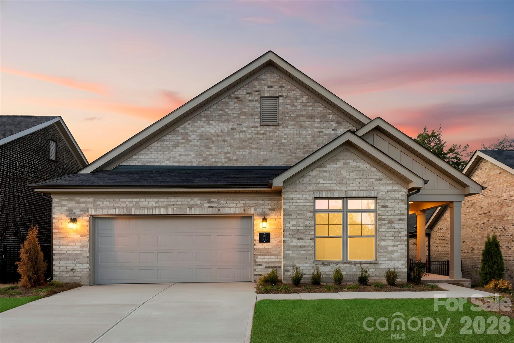 407 Newstyle Way Property Photo 2