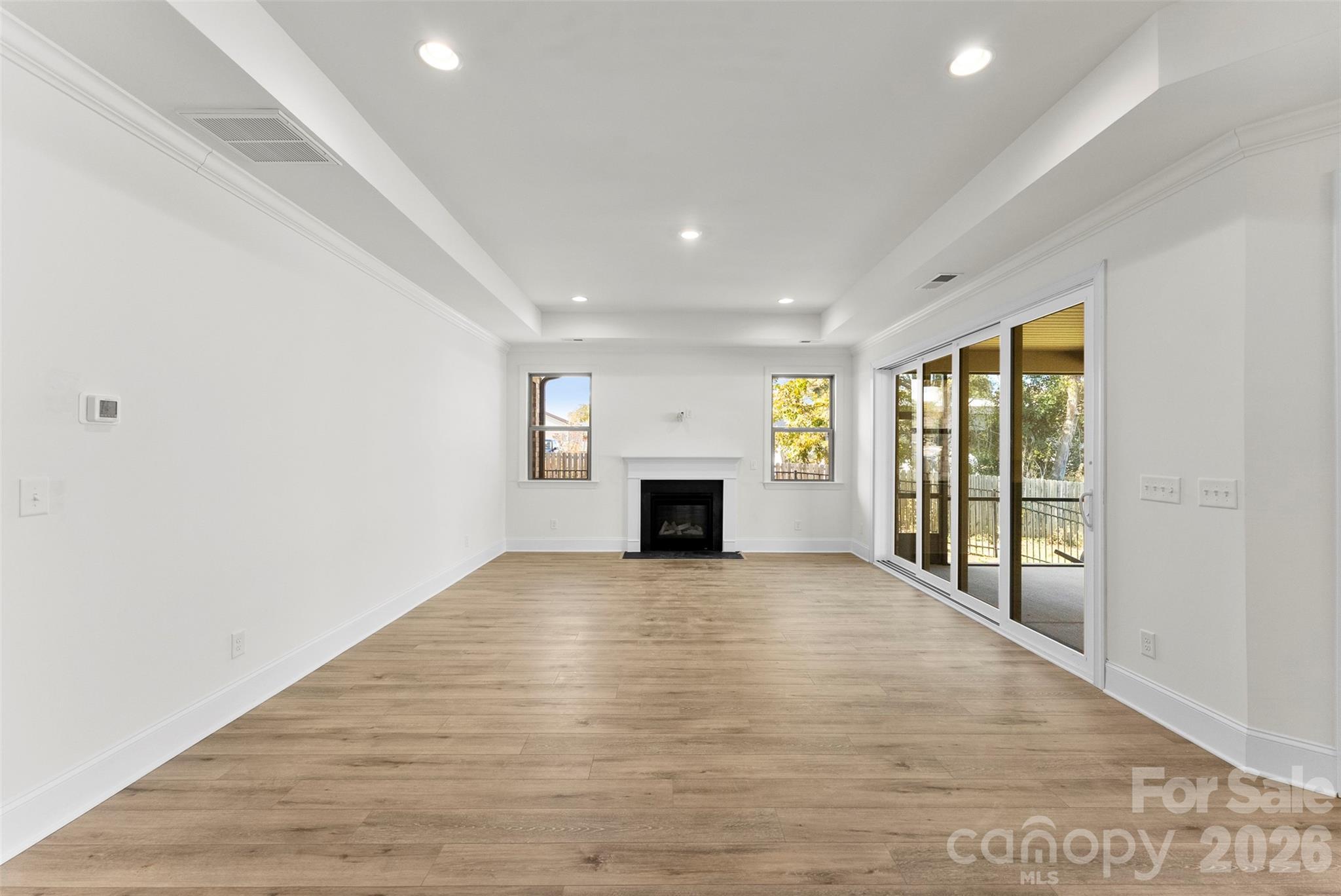 407 Newstyle Way Property Photo 9
