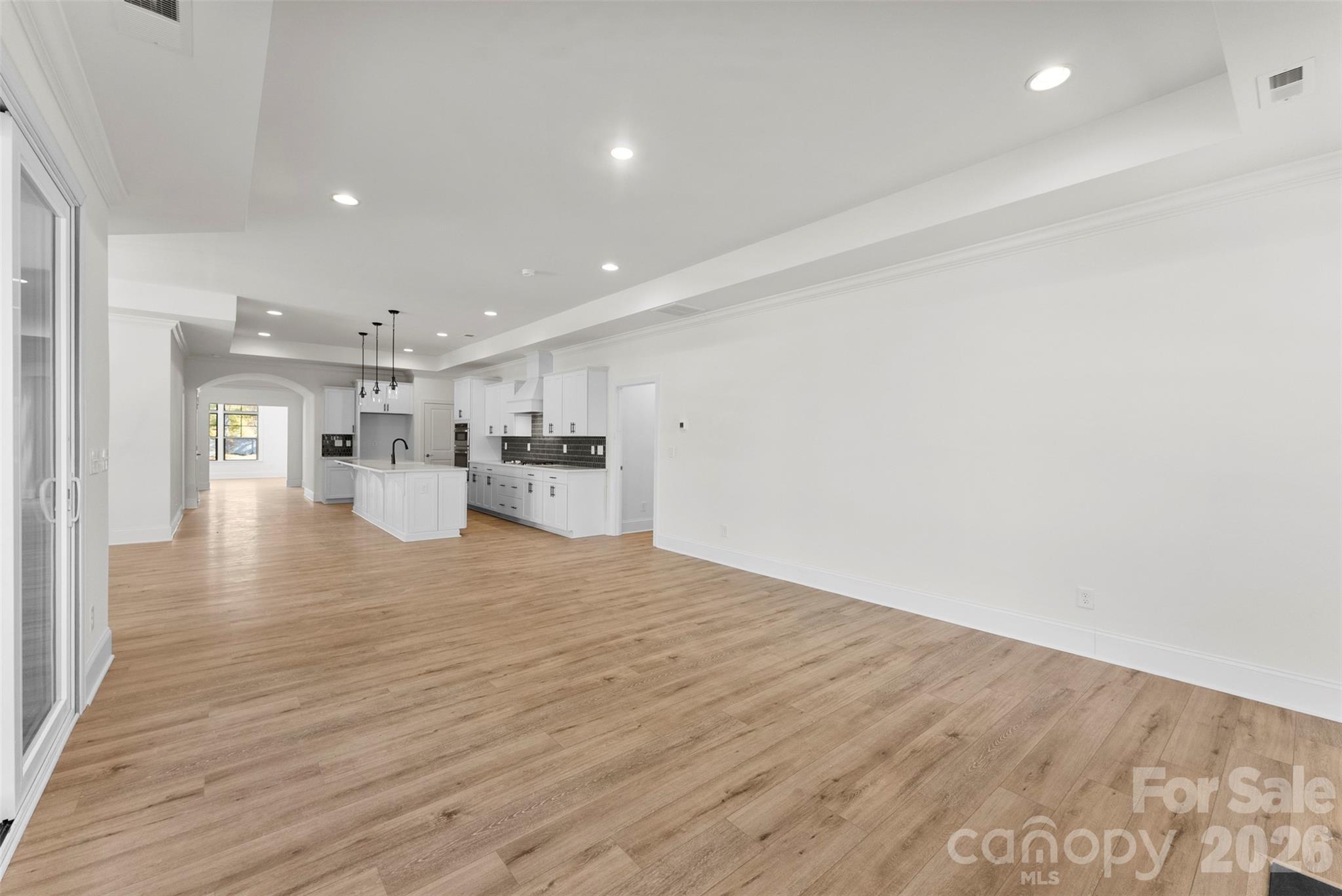 407 Newstyle Way Property Photo 11