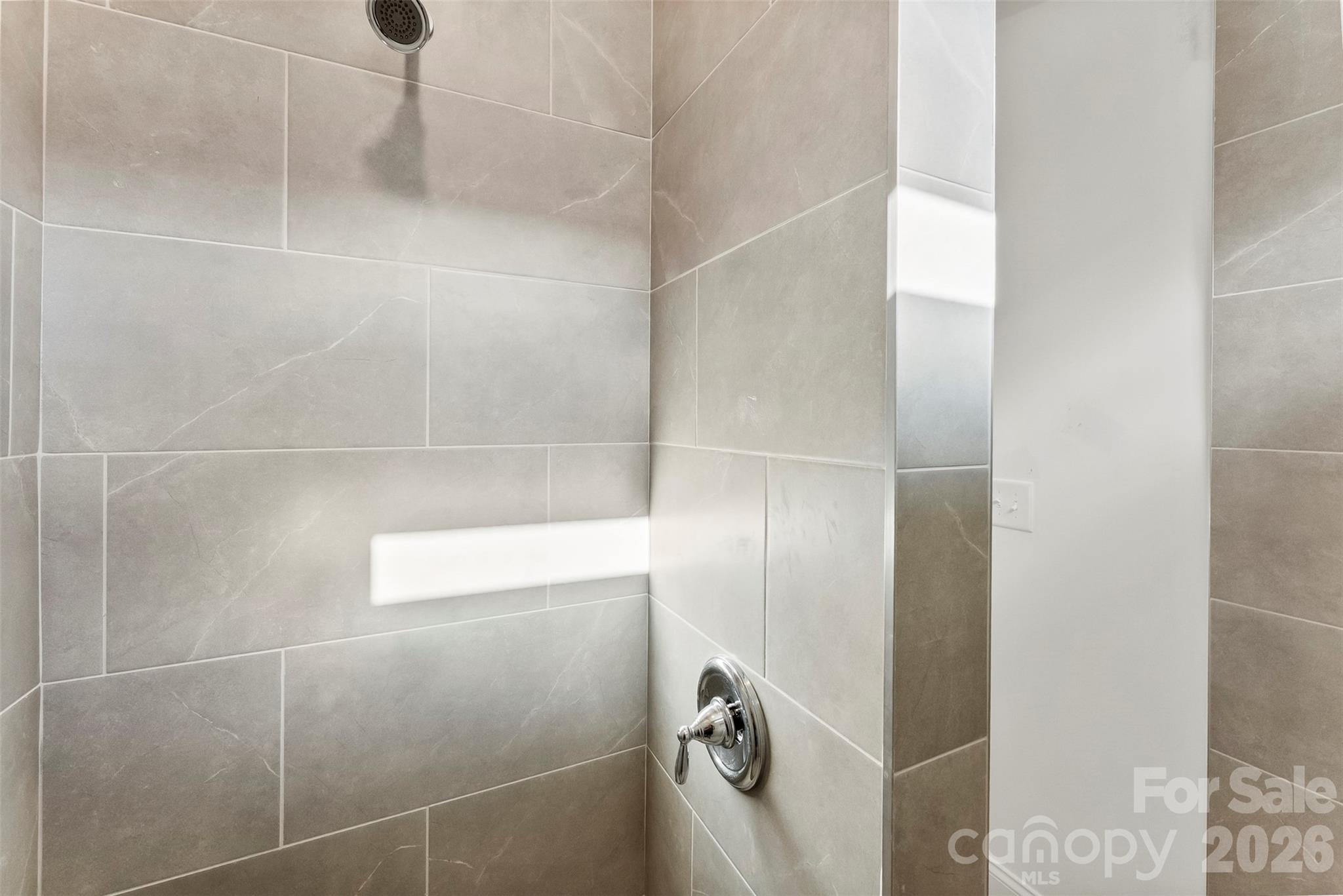 407 Newstyle Way Property Photo 22