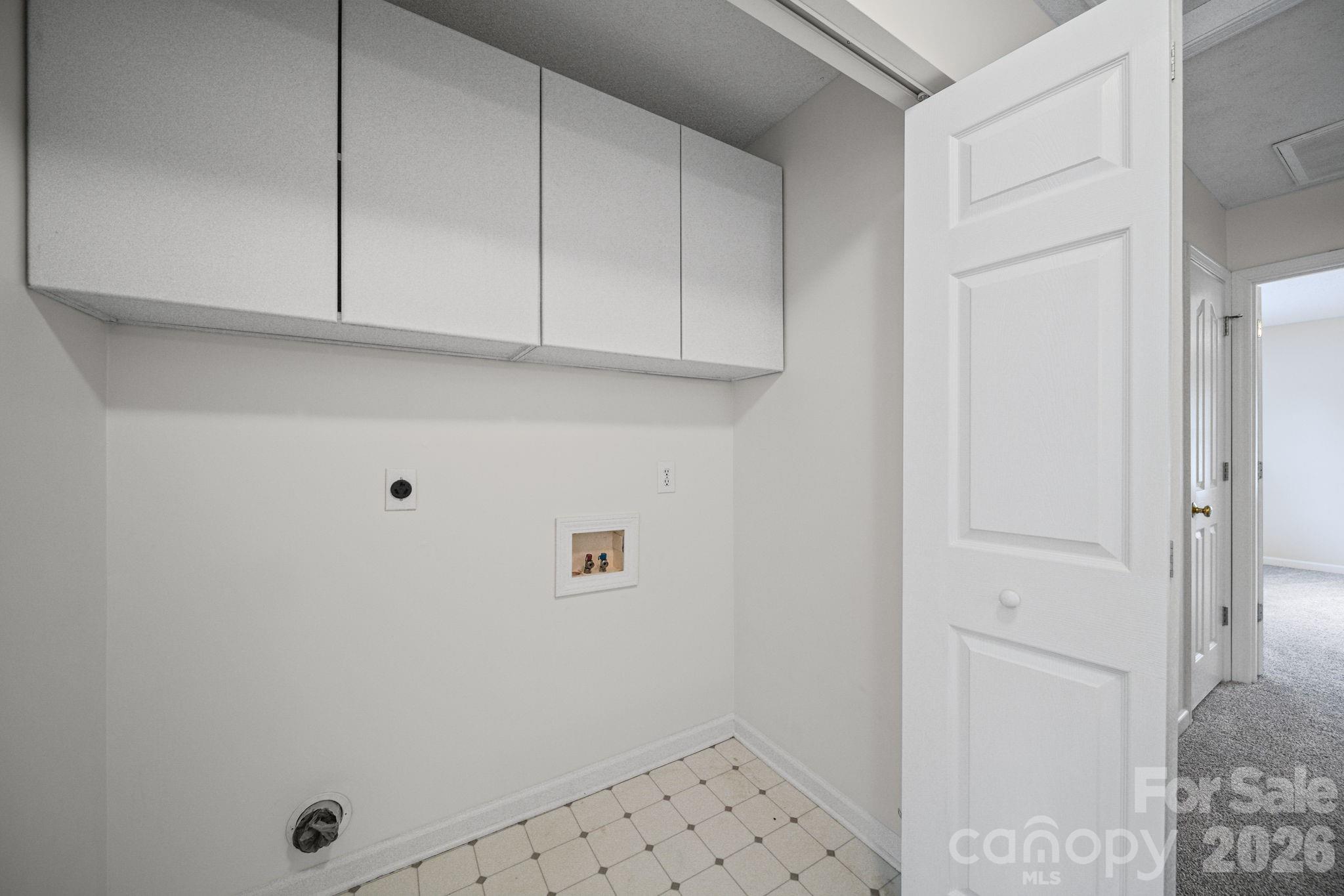 1625 Begonia Way Property Photo 17