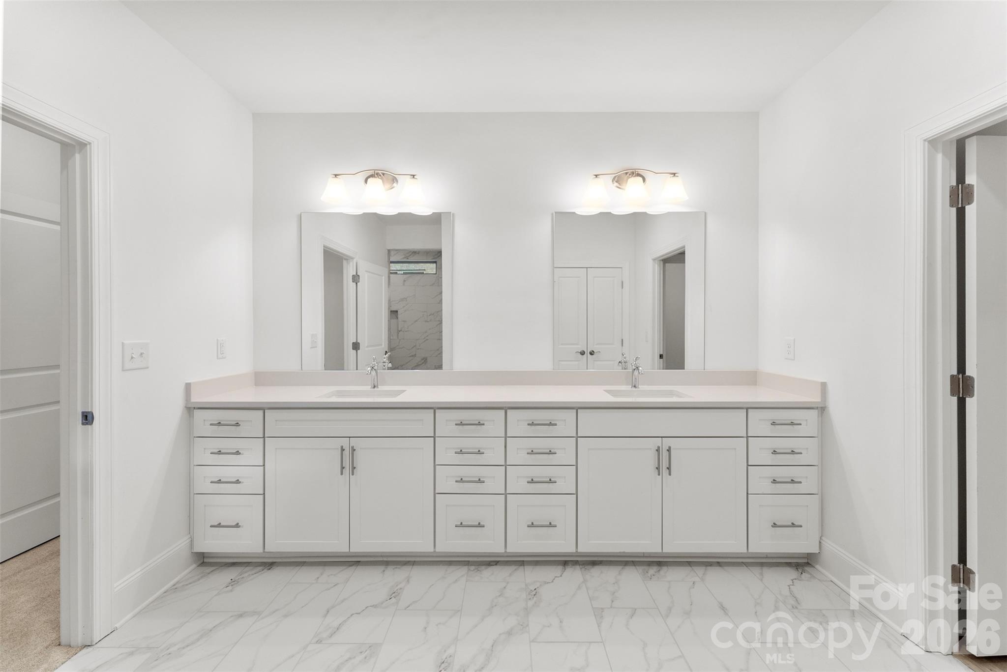 411 Newstyle Way Property Photo 14