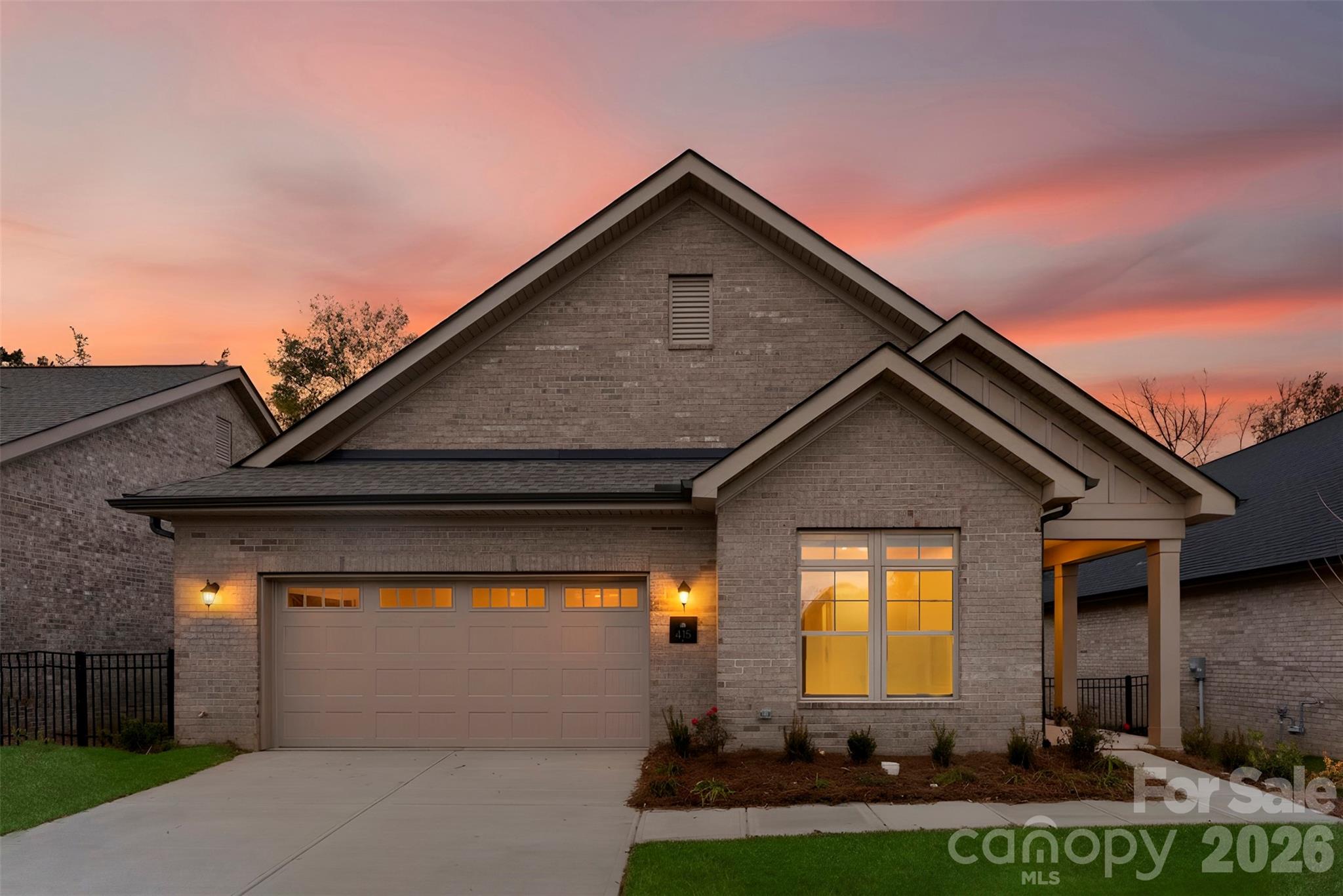 415 Newstyle Way Property Photo 2