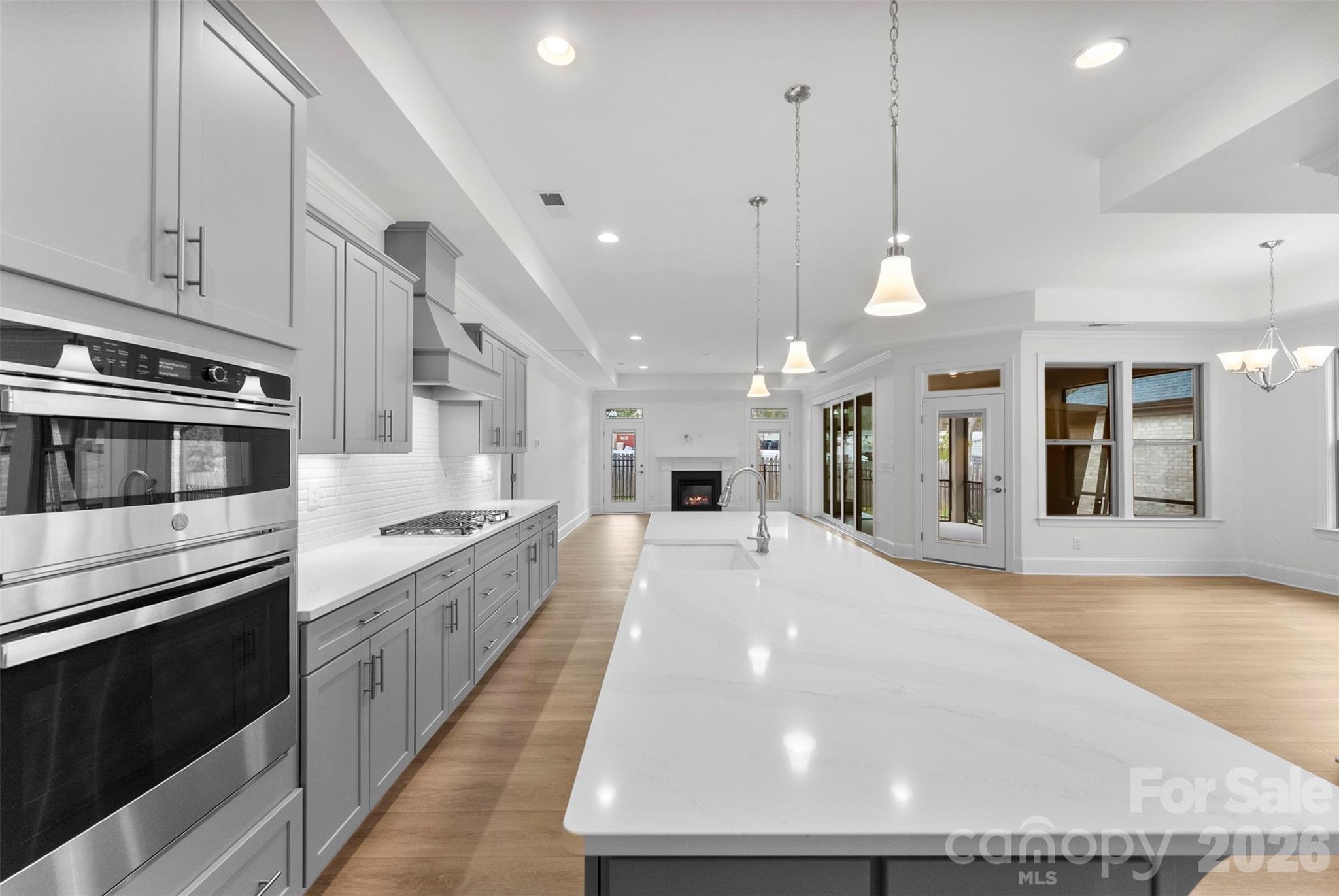 415 Newstyle Way Property Photo 5