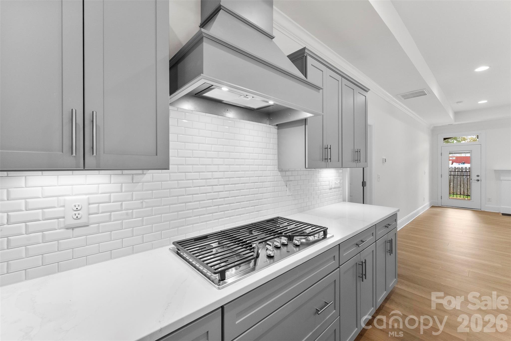 415 Newstyle Way Property Photo 6