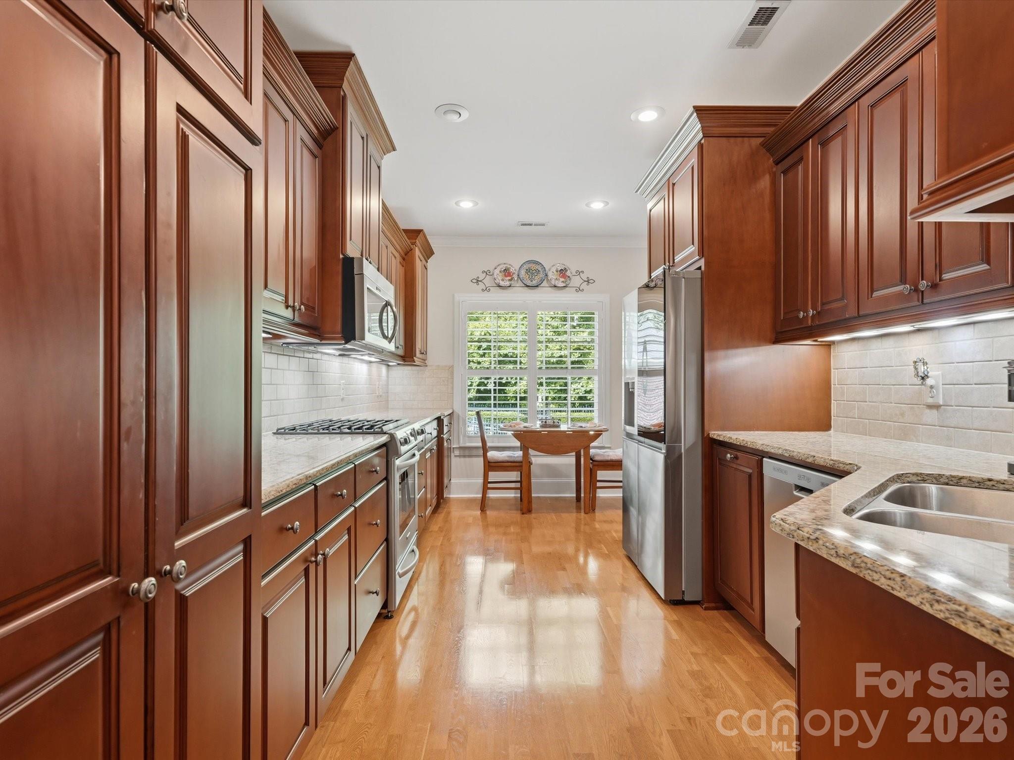 2106 Brookberry Lane Property Photo 15