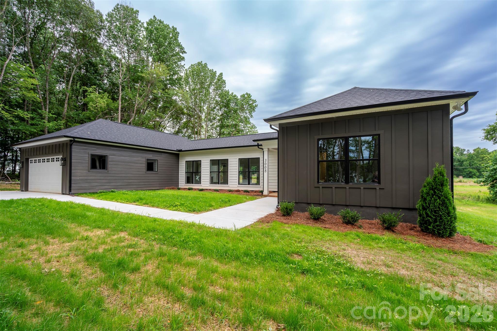 3008 Buffet Lane Property Photo 2