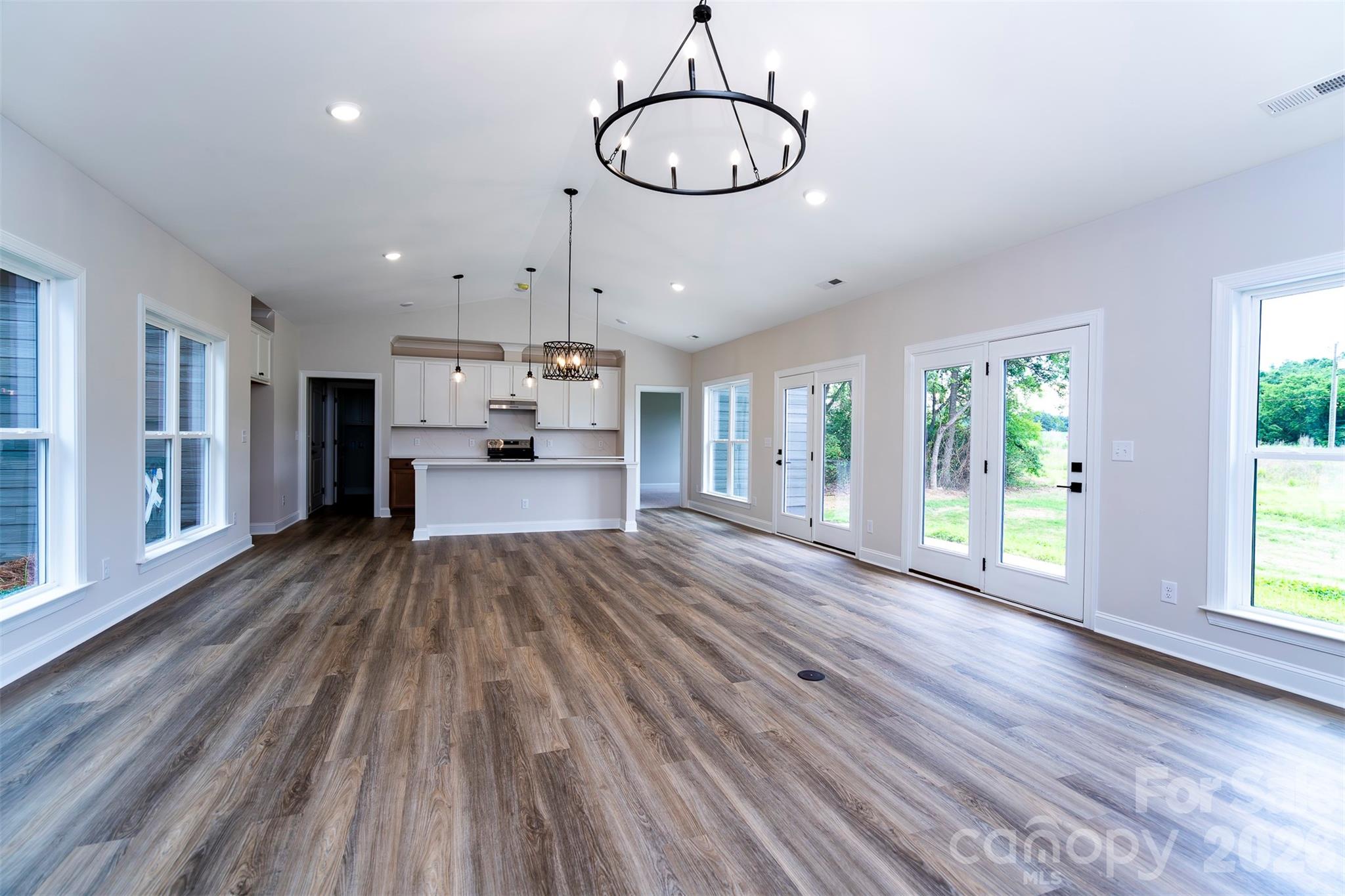 3008 Buffet Lane Property Photo 10
