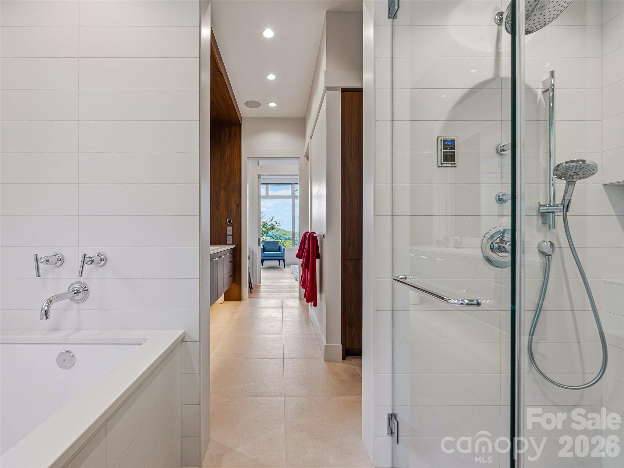1121 Timberbluff Way Property Photo 31