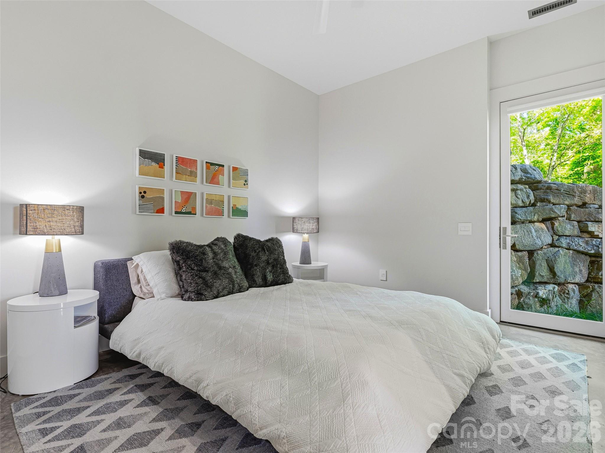 1121 Timberbluff Way Property Photo 42
