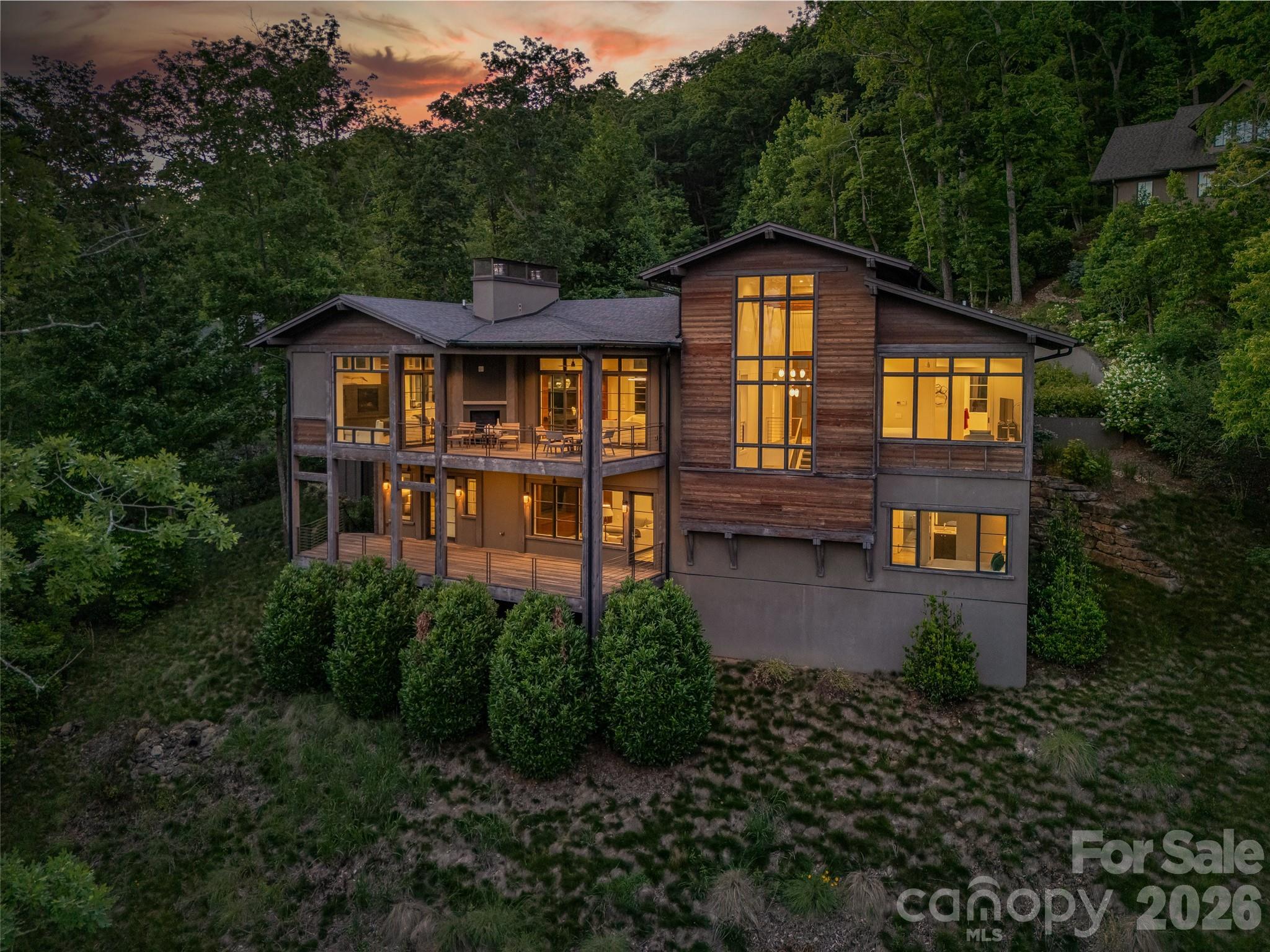 1121 Timberbluff Way Property Photo 45