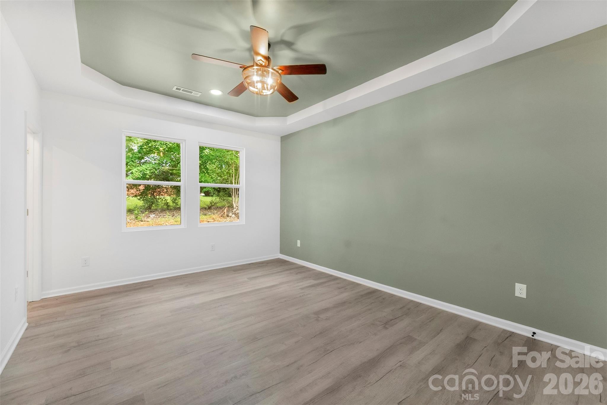 1618 Eaves Road Property Photo 17