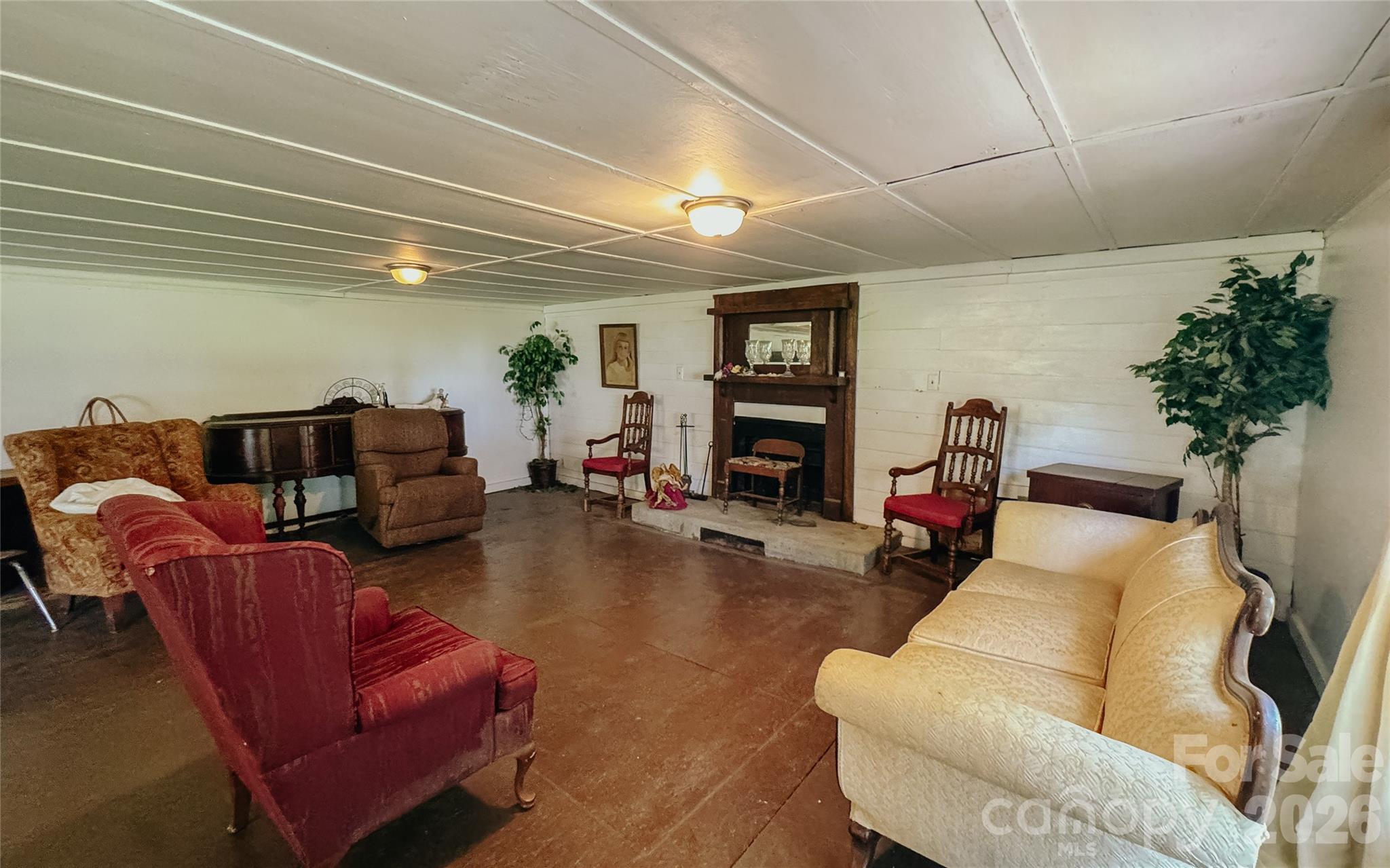 401 S Gold Branch Road Property Photo 33