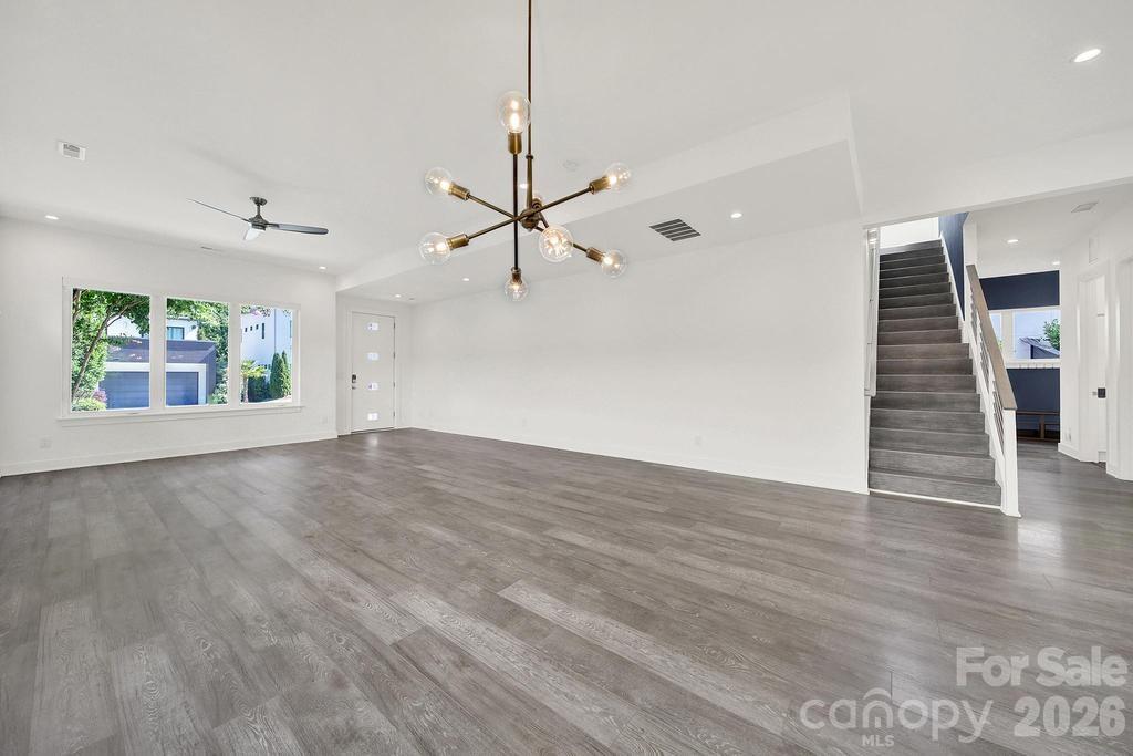 1243 Realta Drive Property Photo 6