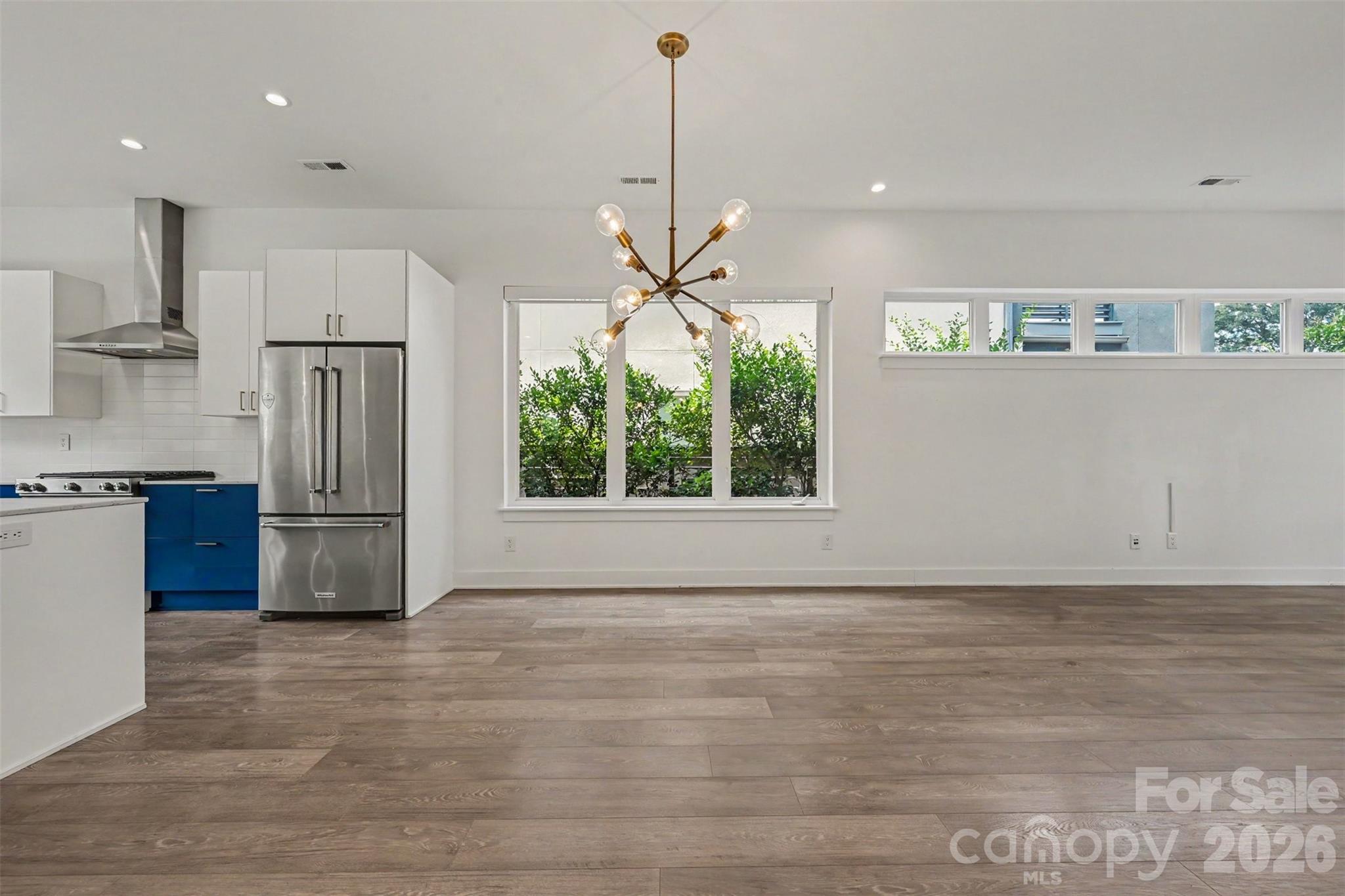 1243 Realta Drive Property Photo 7