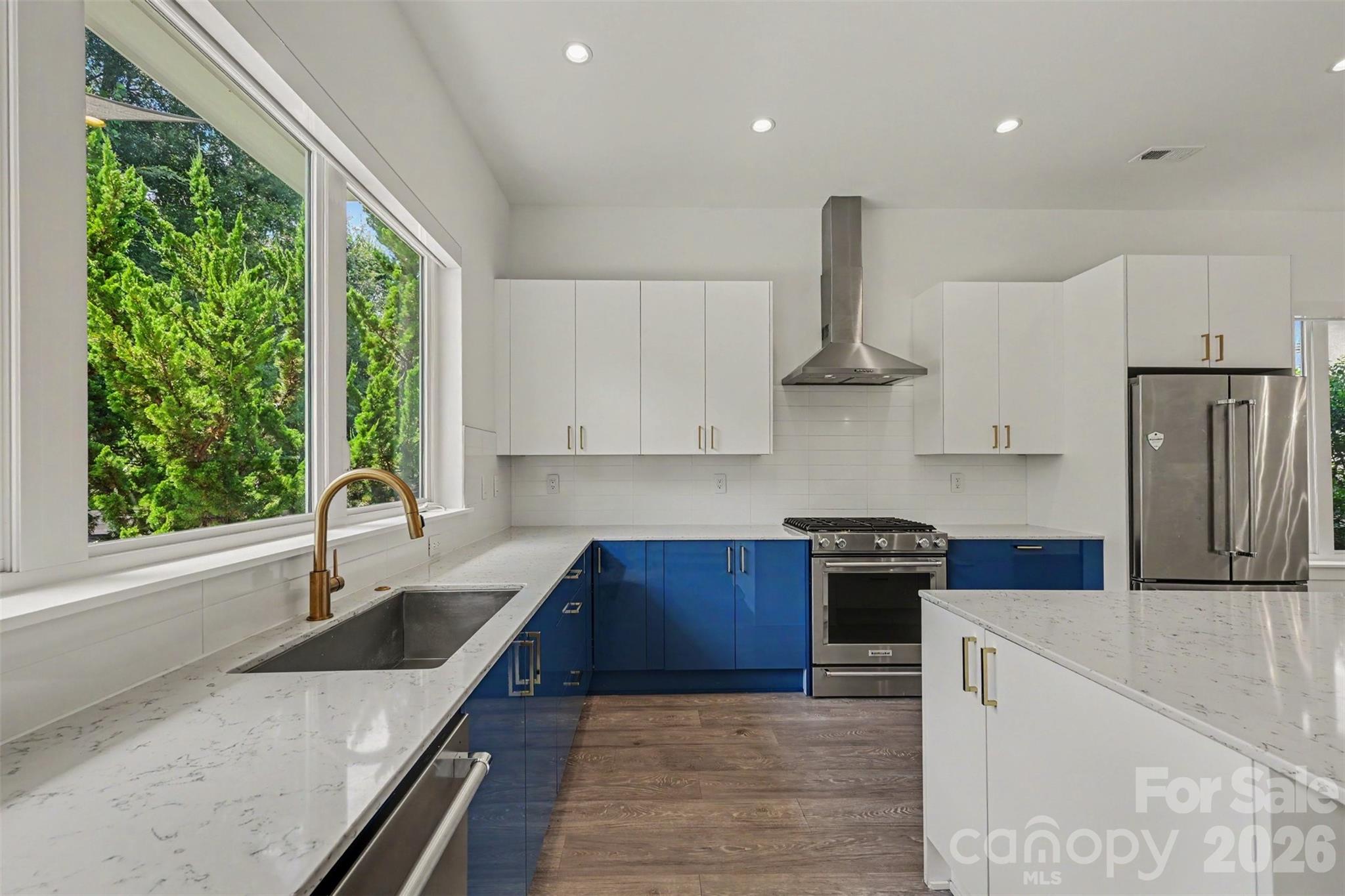 1243 Realta Drive Property Photo 10