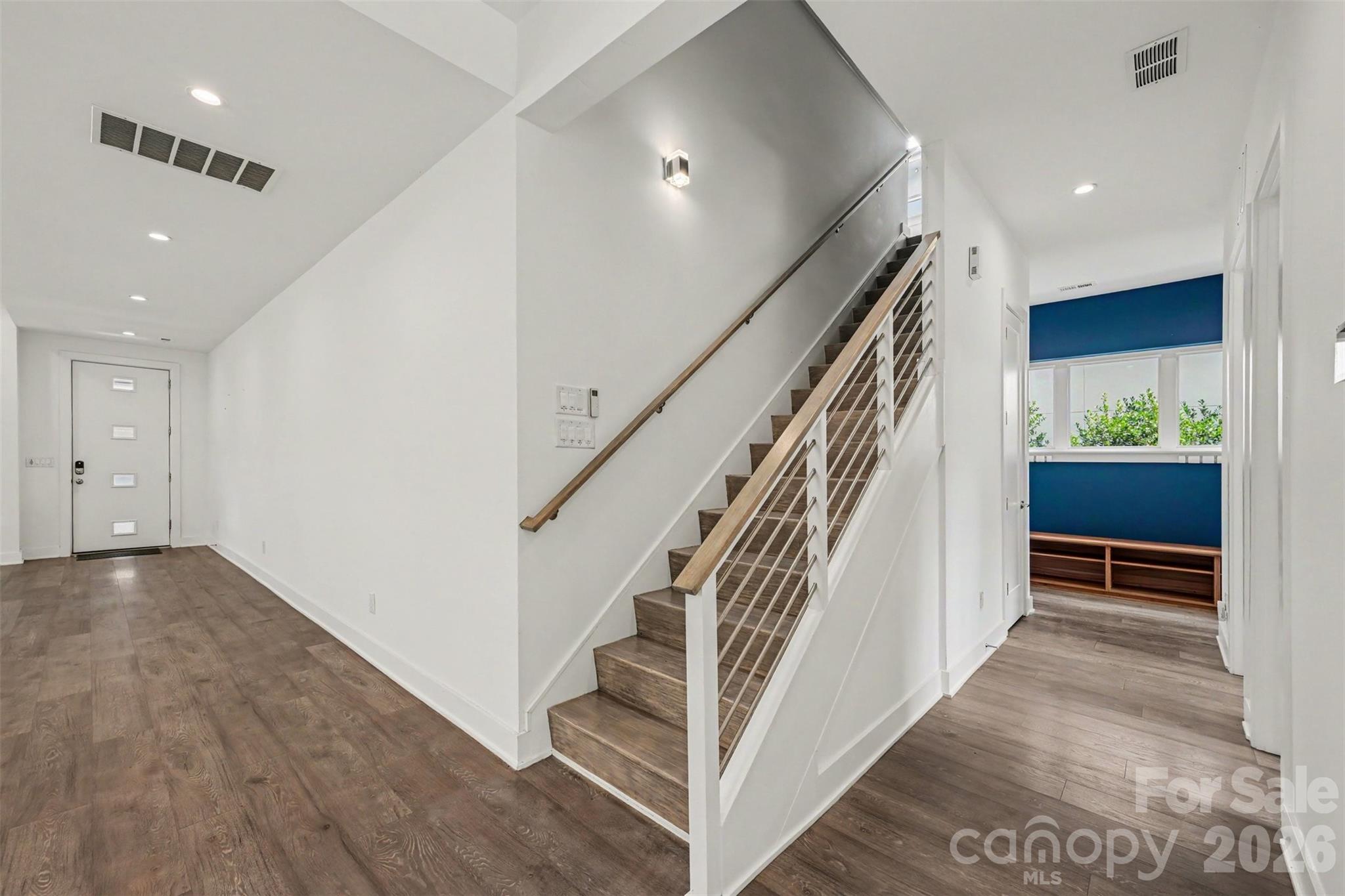 1243 Realta Drive Property Photo 14