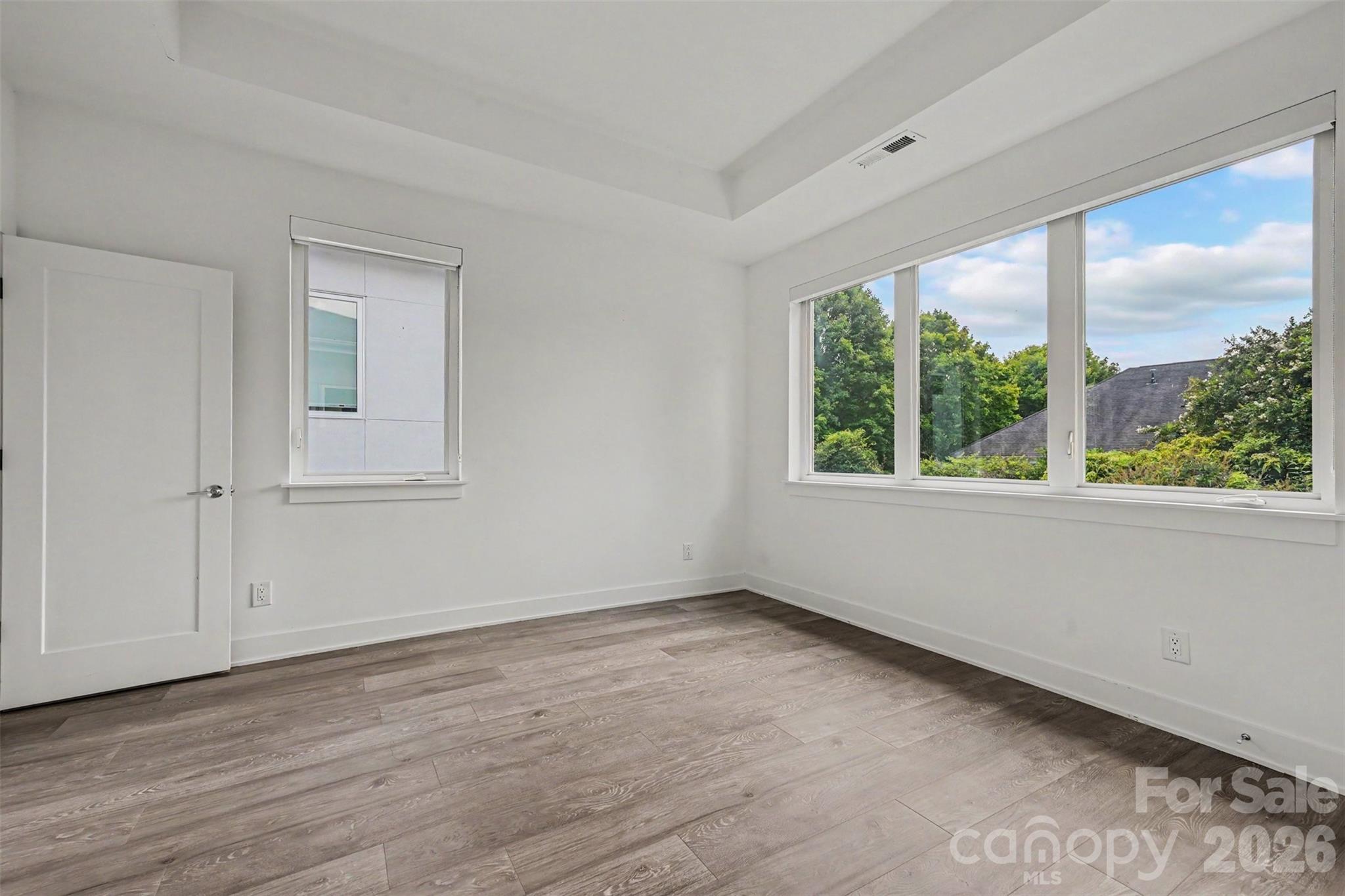 1243 Realta Drive Property Photo 32