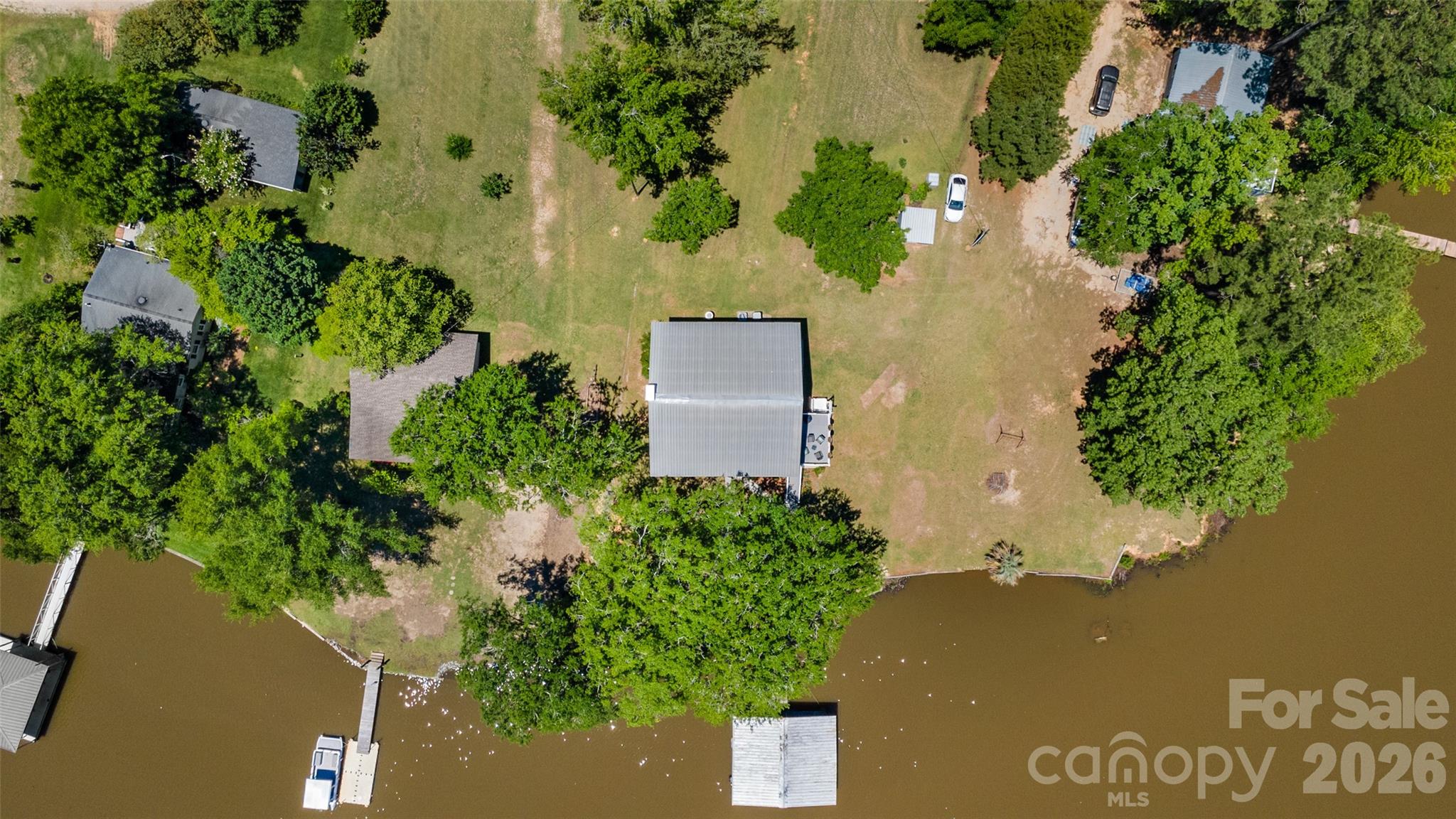 2450 Cottage Lane Property Photo 11