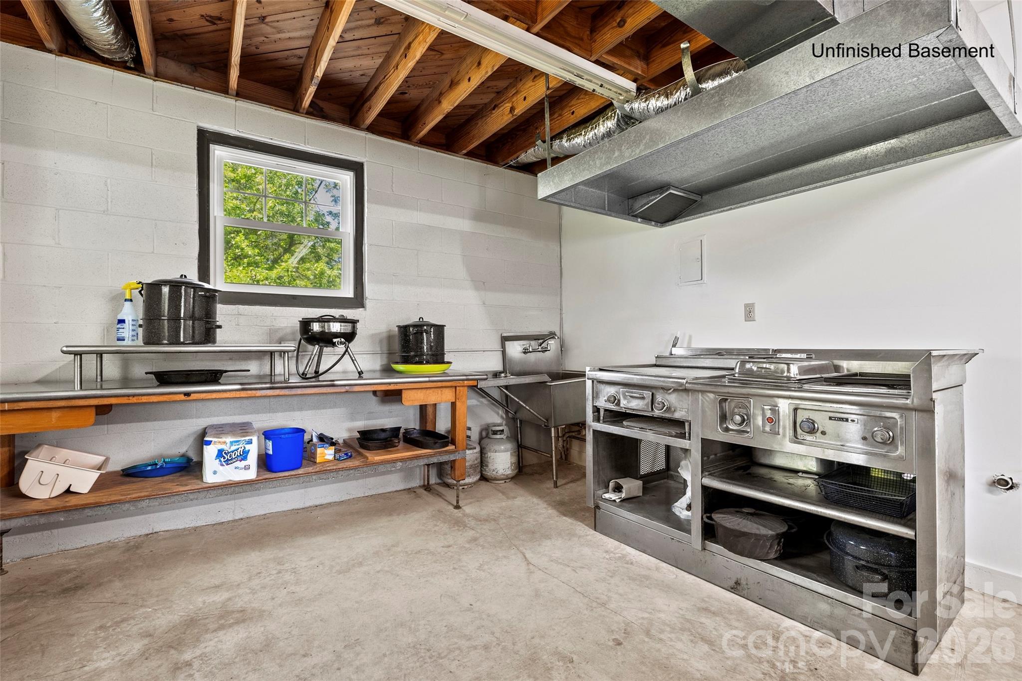 2450 Cottage Lane Property Photo 46