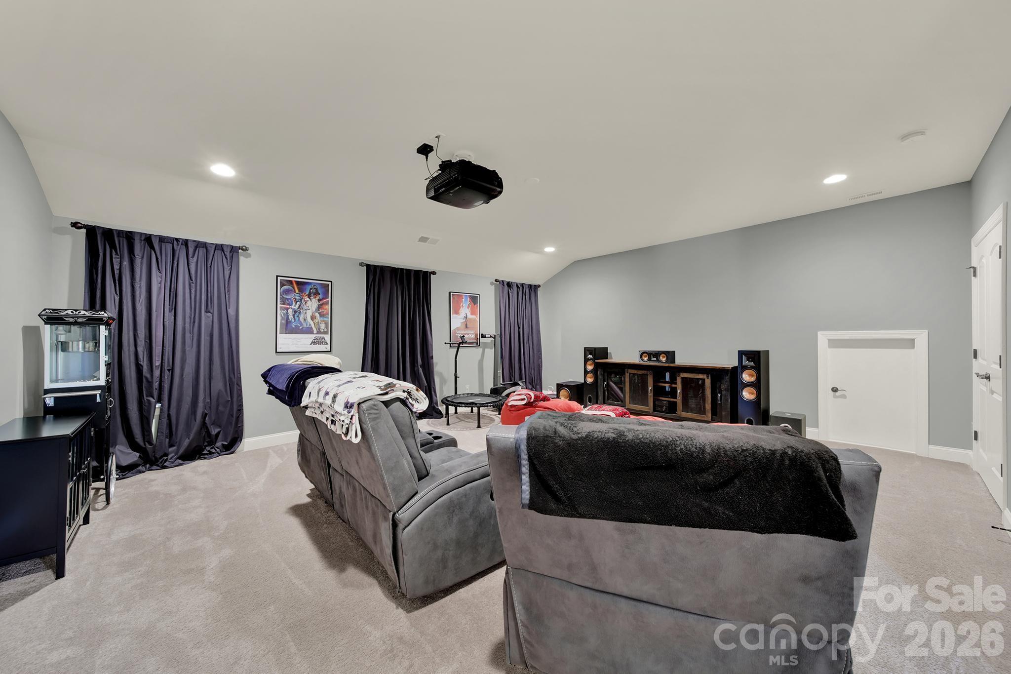 6390 Willow Farm Drive Property Photo 22