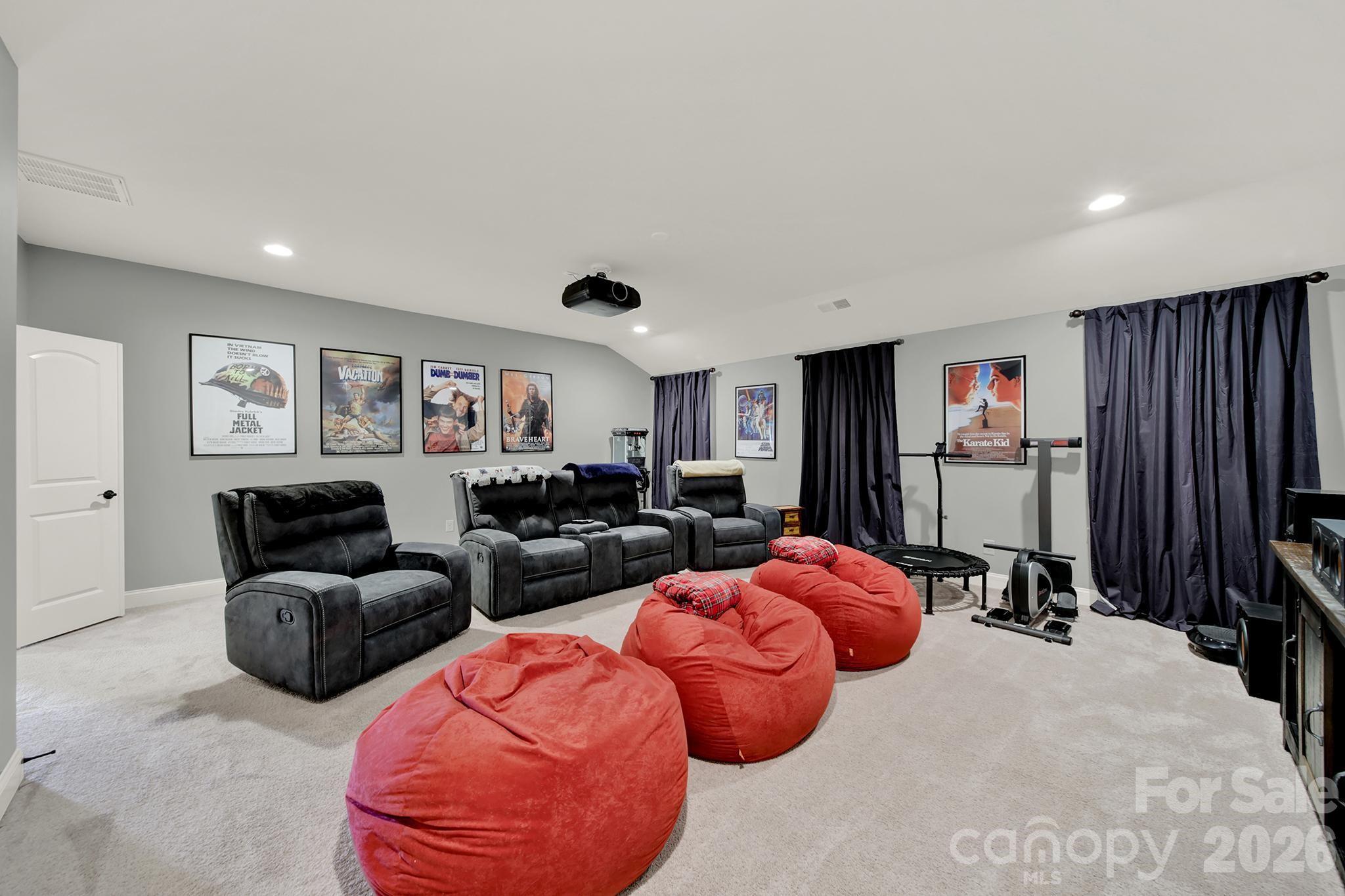 6390 Willow Farm Drive Property Photo 23