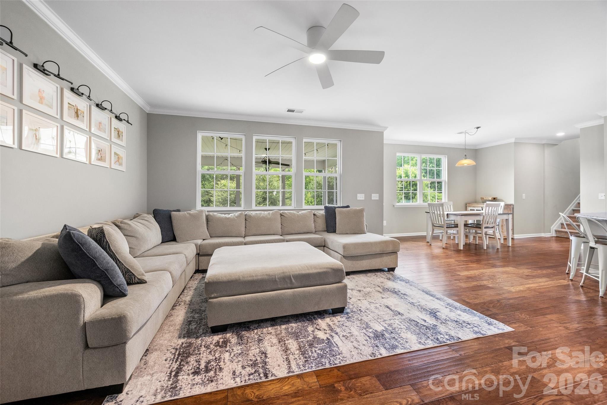 1016 Currituck Way Property Photo 7