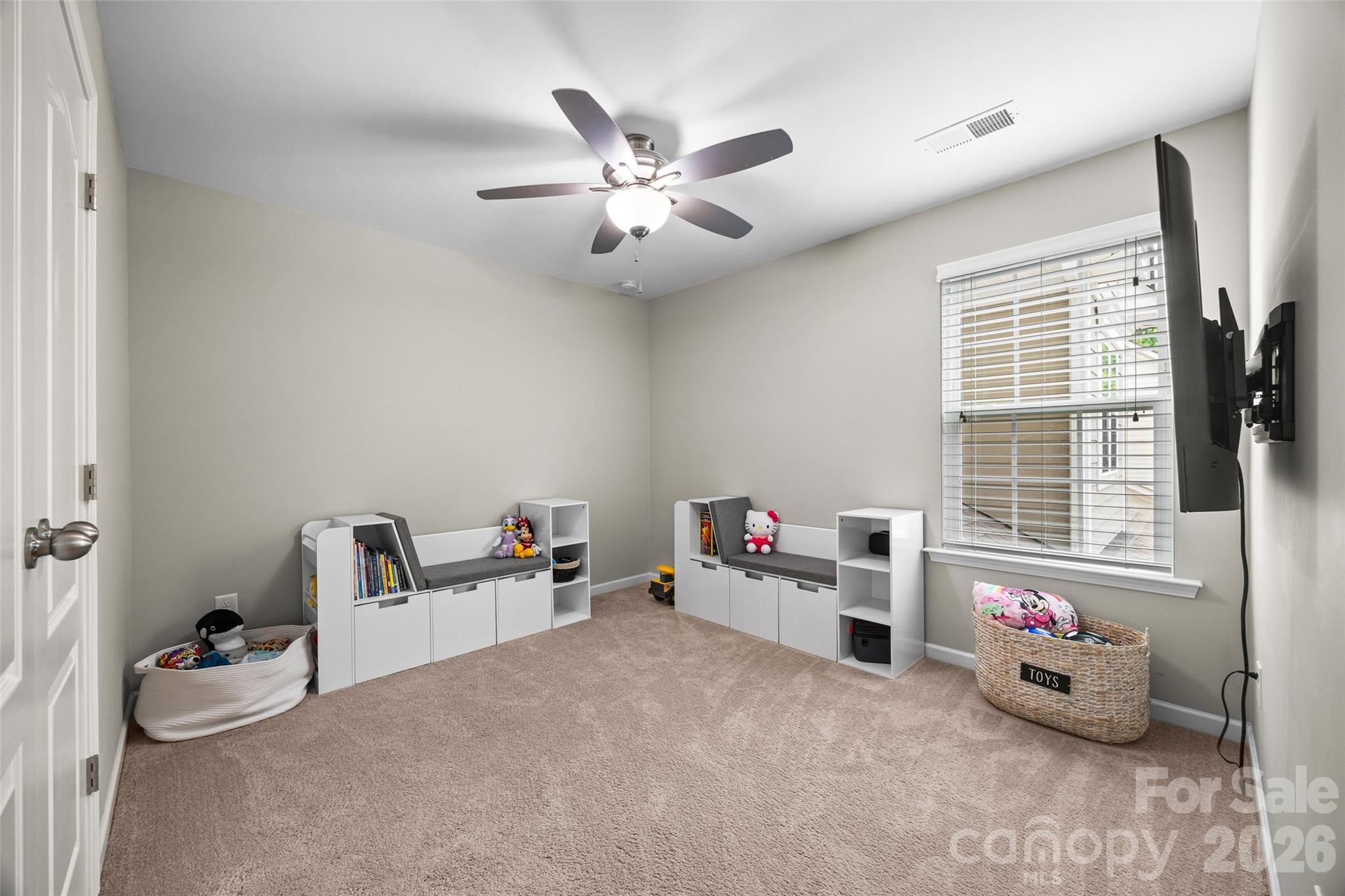 1016 Currituck Way Property Photo 15