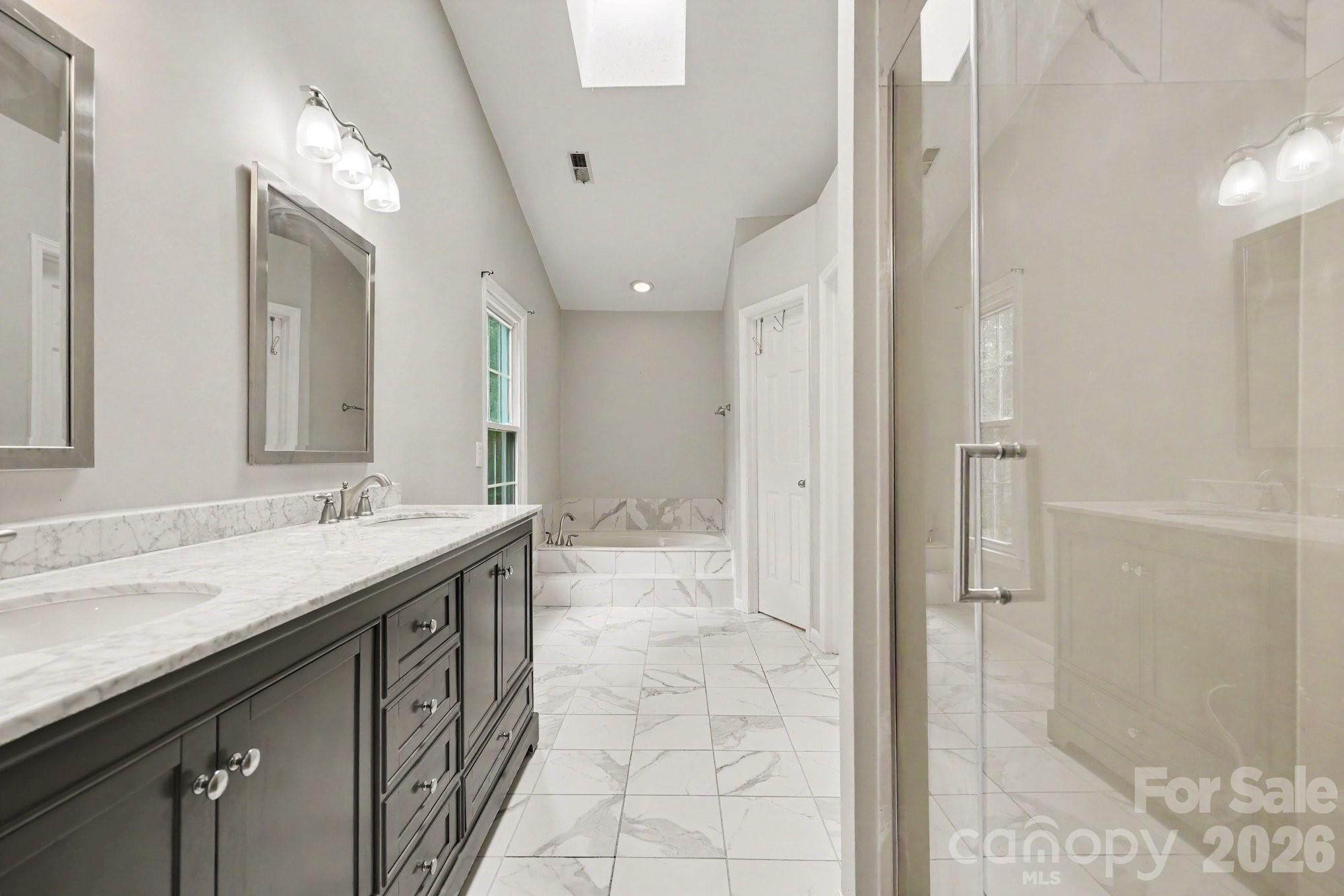 7104 Kinsmore Lane Property Photo 26