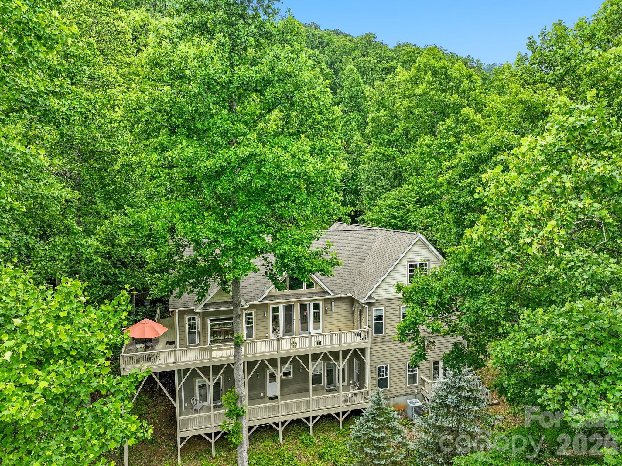 522 Silver Hawk Lane Property Photo 1