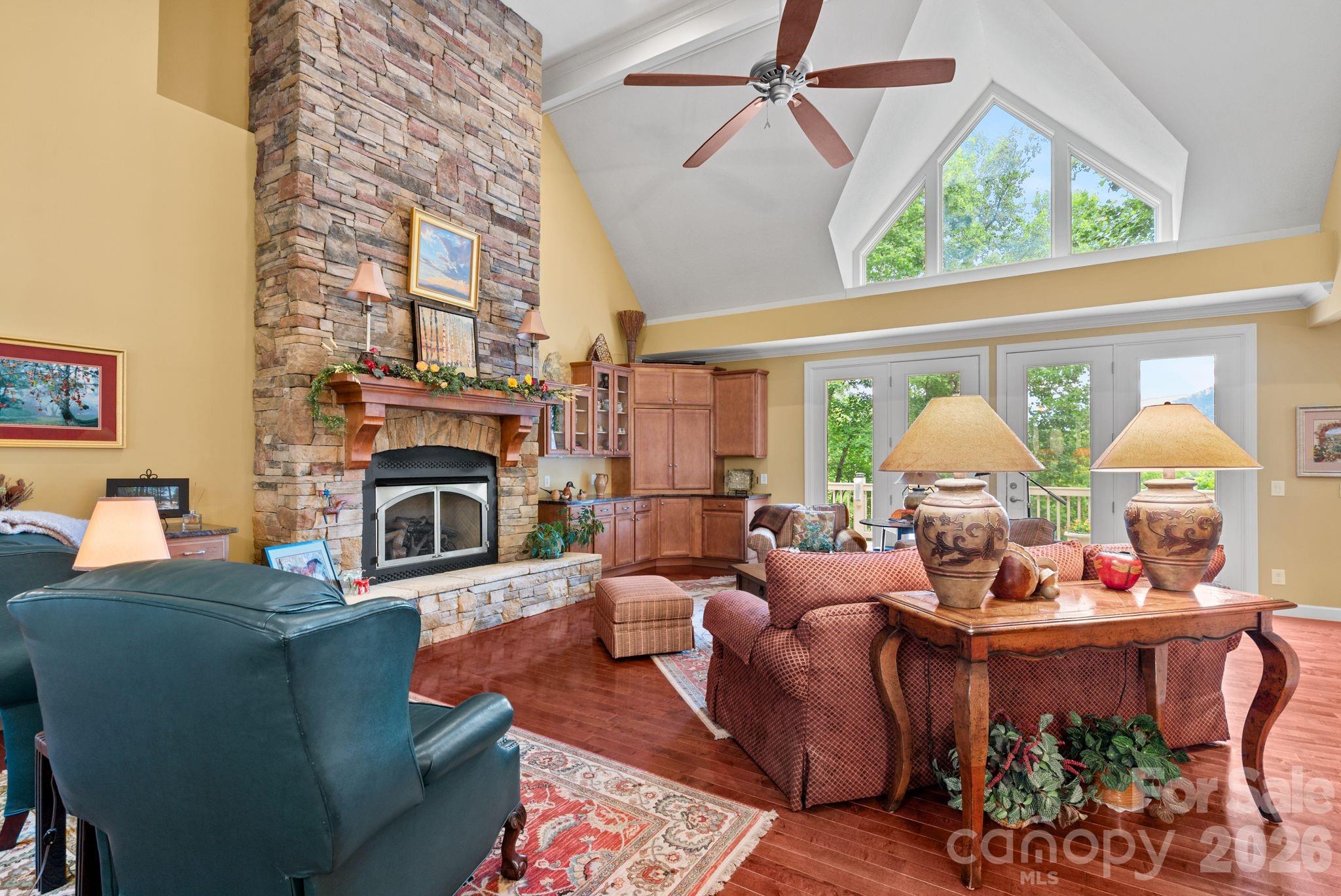 522 Silver Hawk Lane Property Photo 7