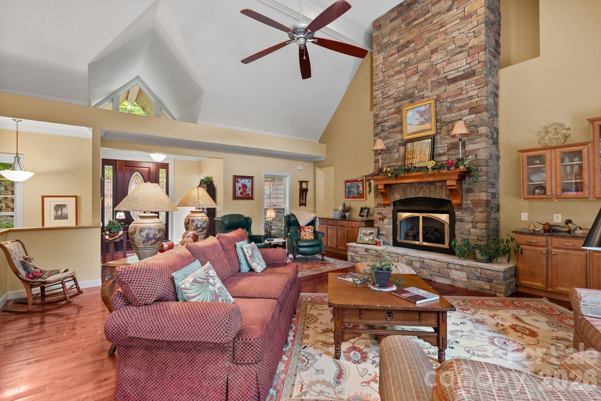 522 Silver Hawk Lane Property Photo 8
