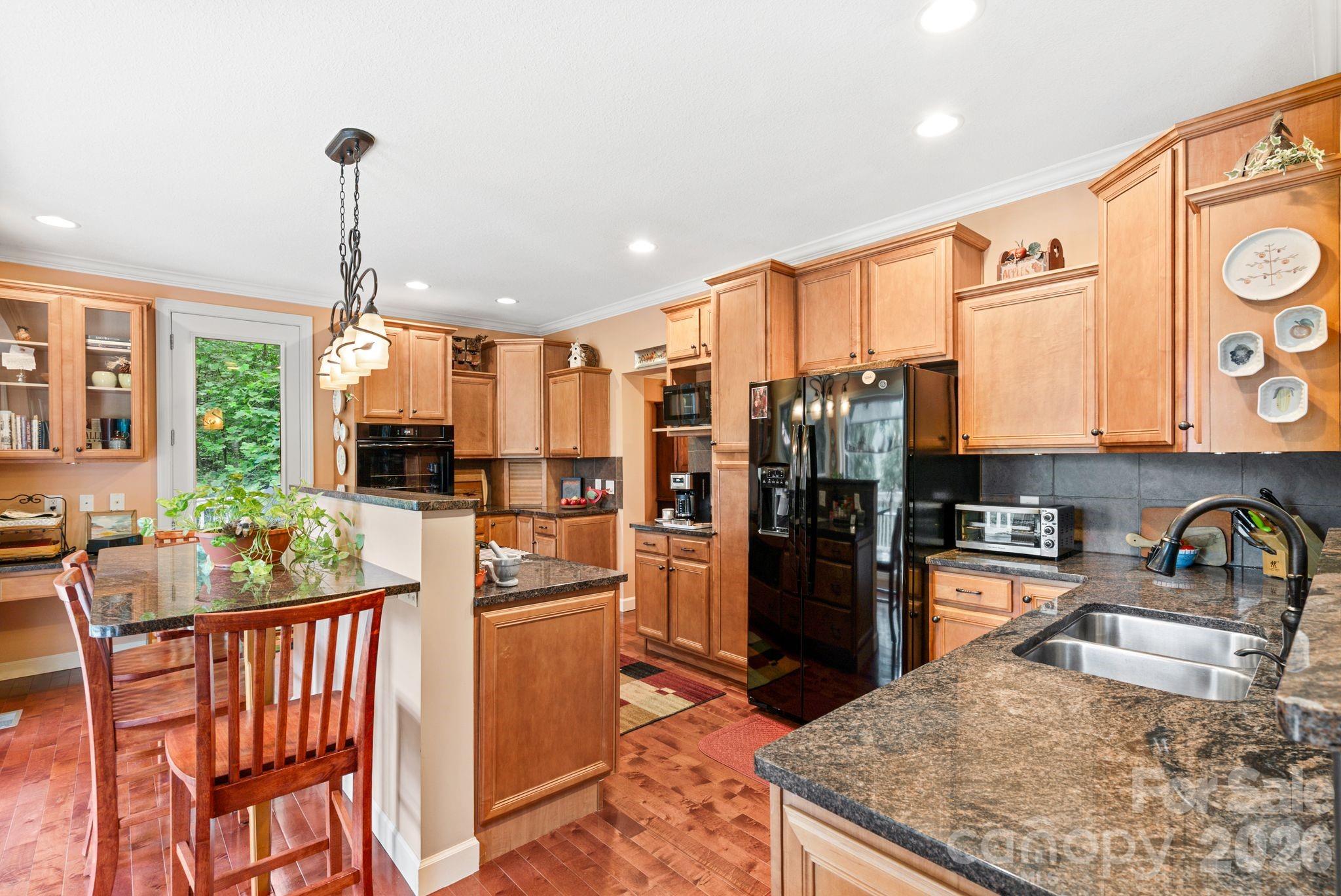 522 Silver Hawk Lane Property Photo 10