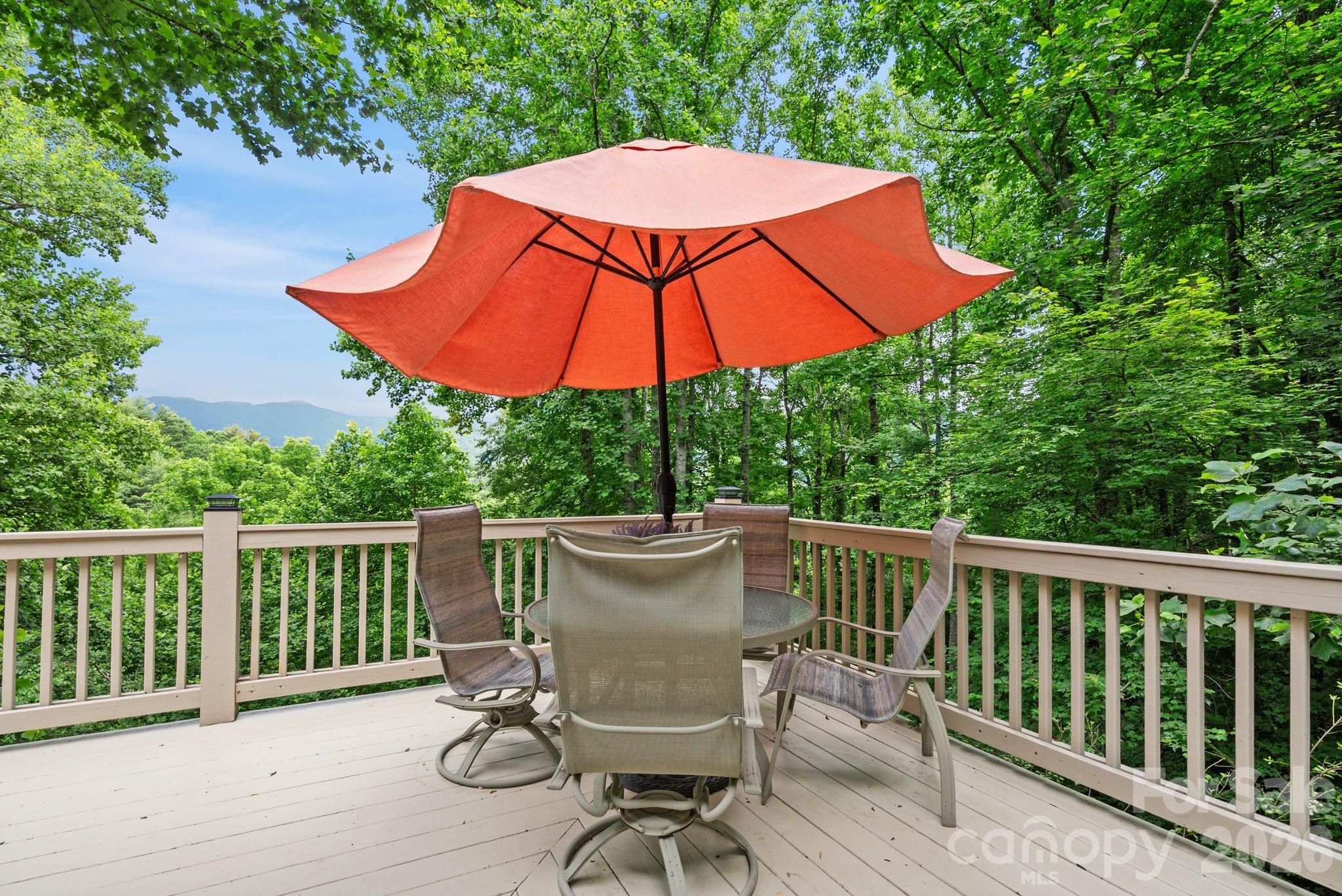 522 Silver Hawk Lane Property Photo 24