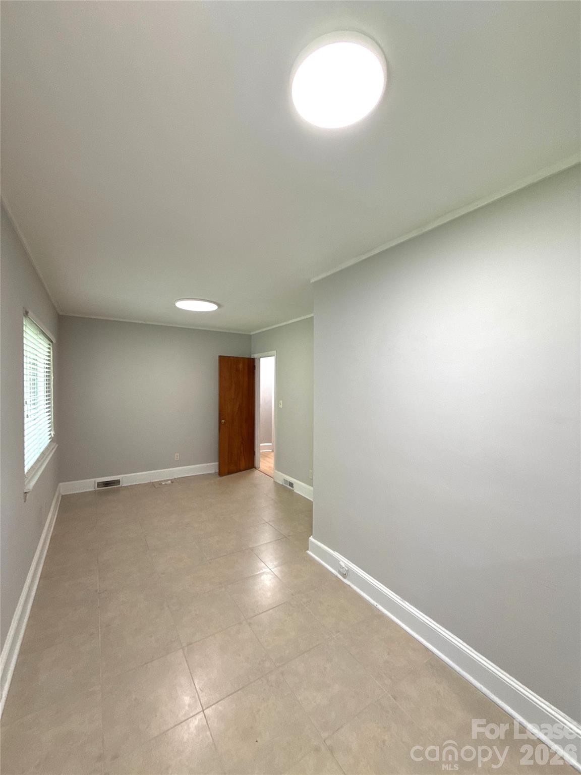 932 Hickory Nut Street Property Photo 10