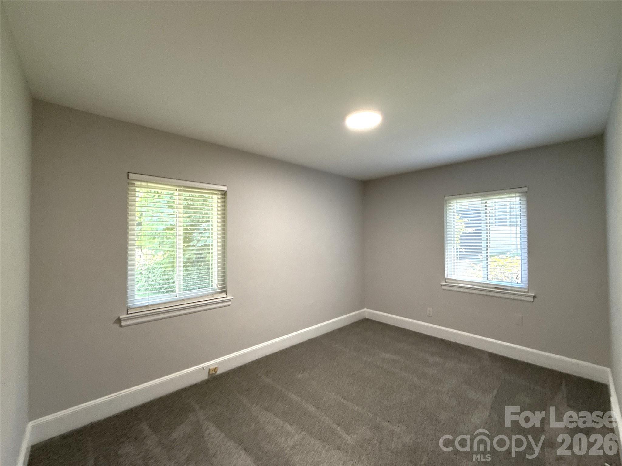 932 Hickory Nut Street Property Photo 13