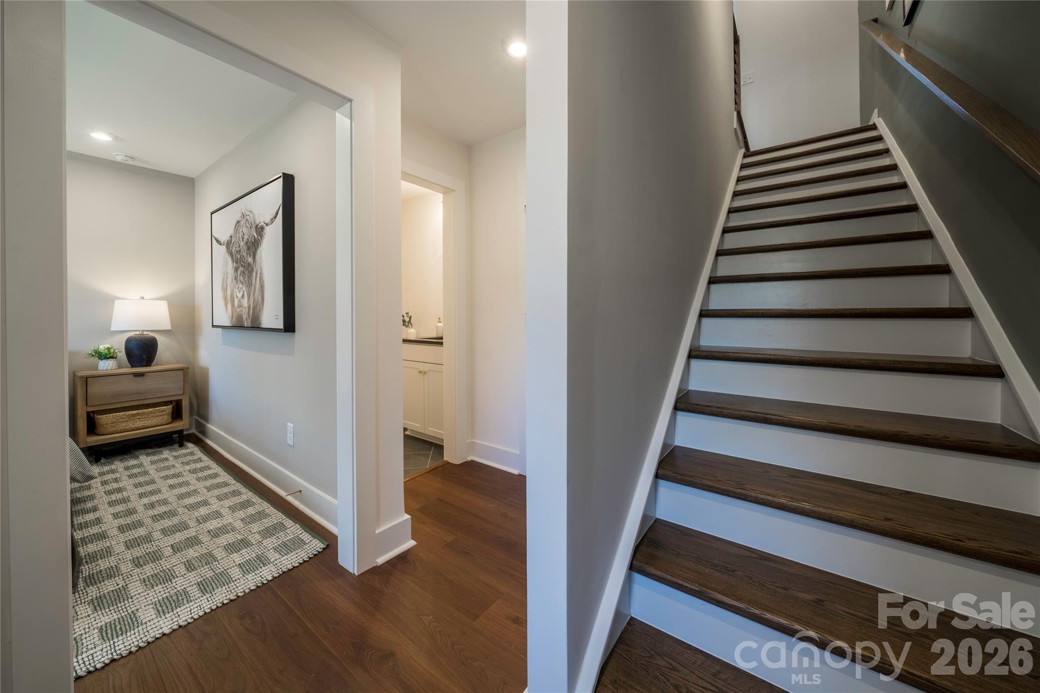 1523 Levy Way Property Photo 2
