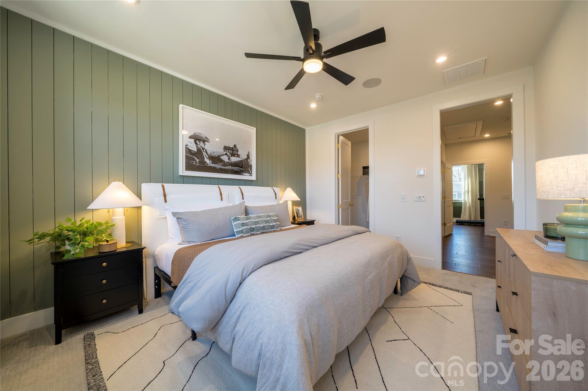 1523 Levy Way Property Photo 14