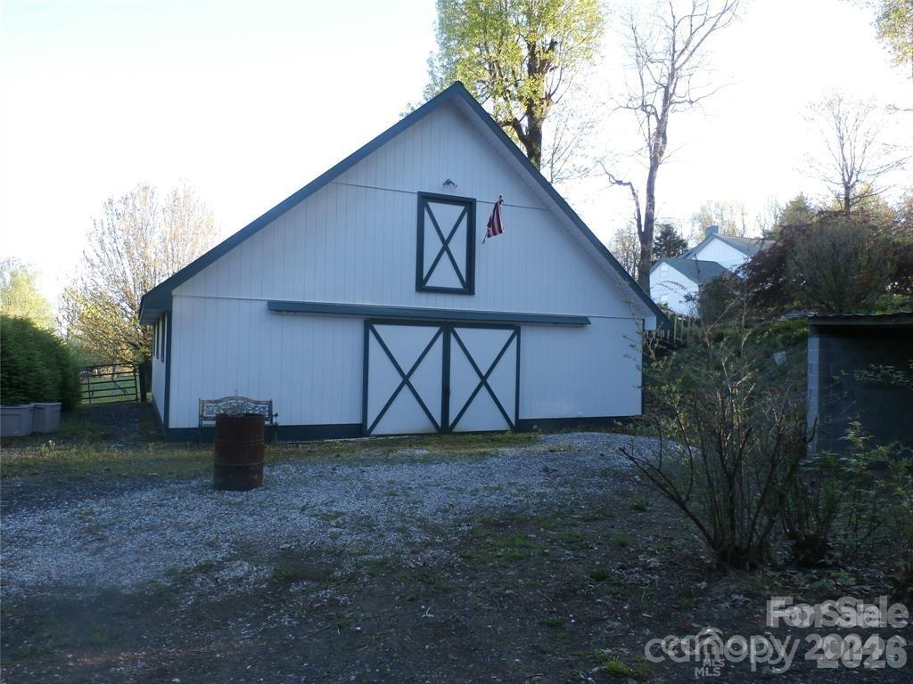 288 Firetower Road Property Photo 3