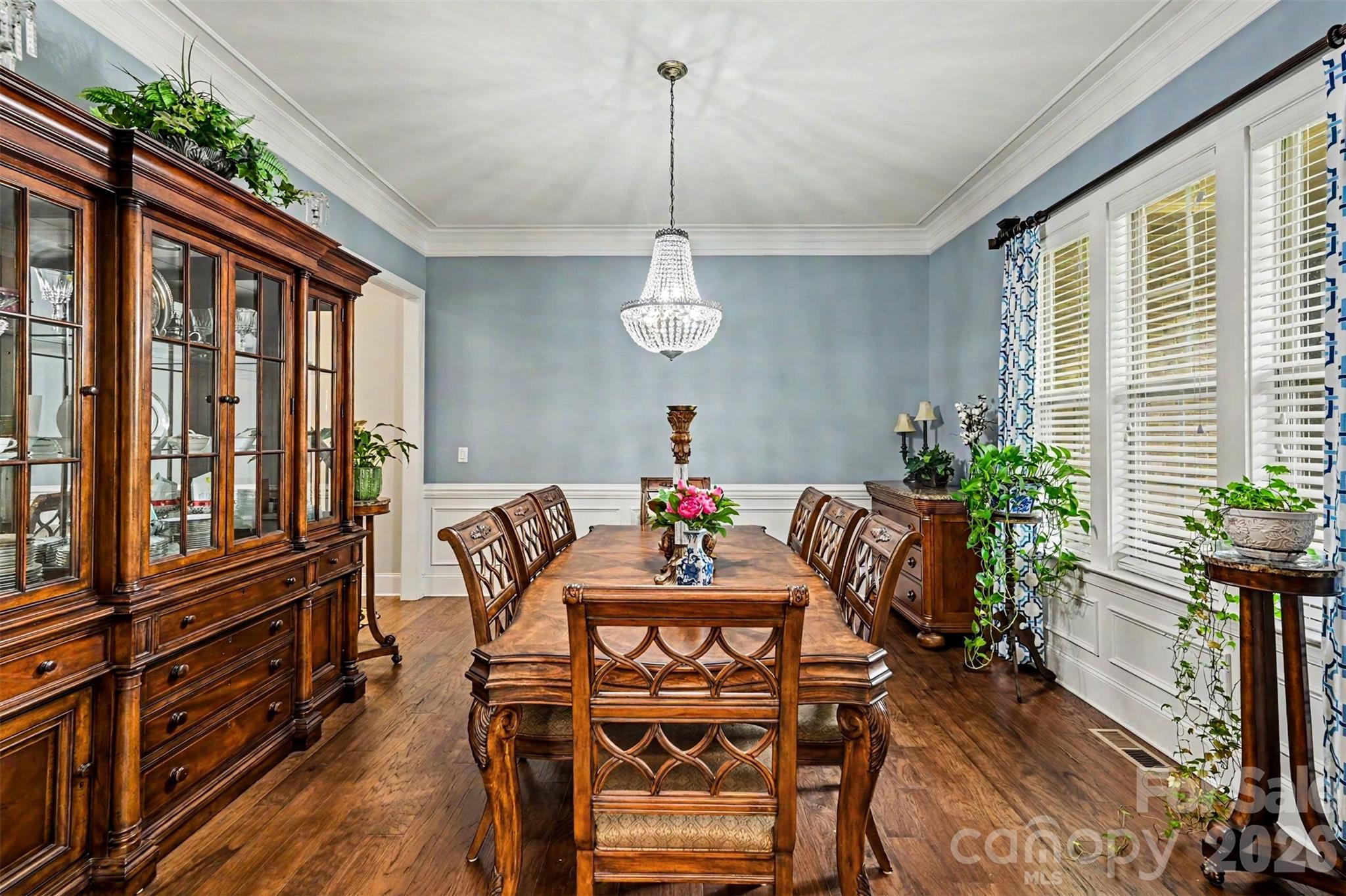 13002 Fen Court Property Photo 5
