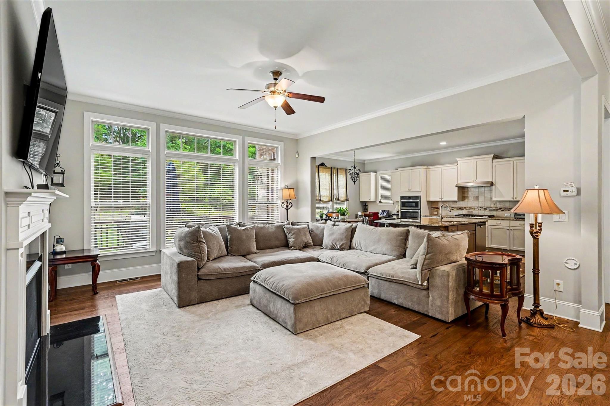 13002 Fen Court Property Photo 9