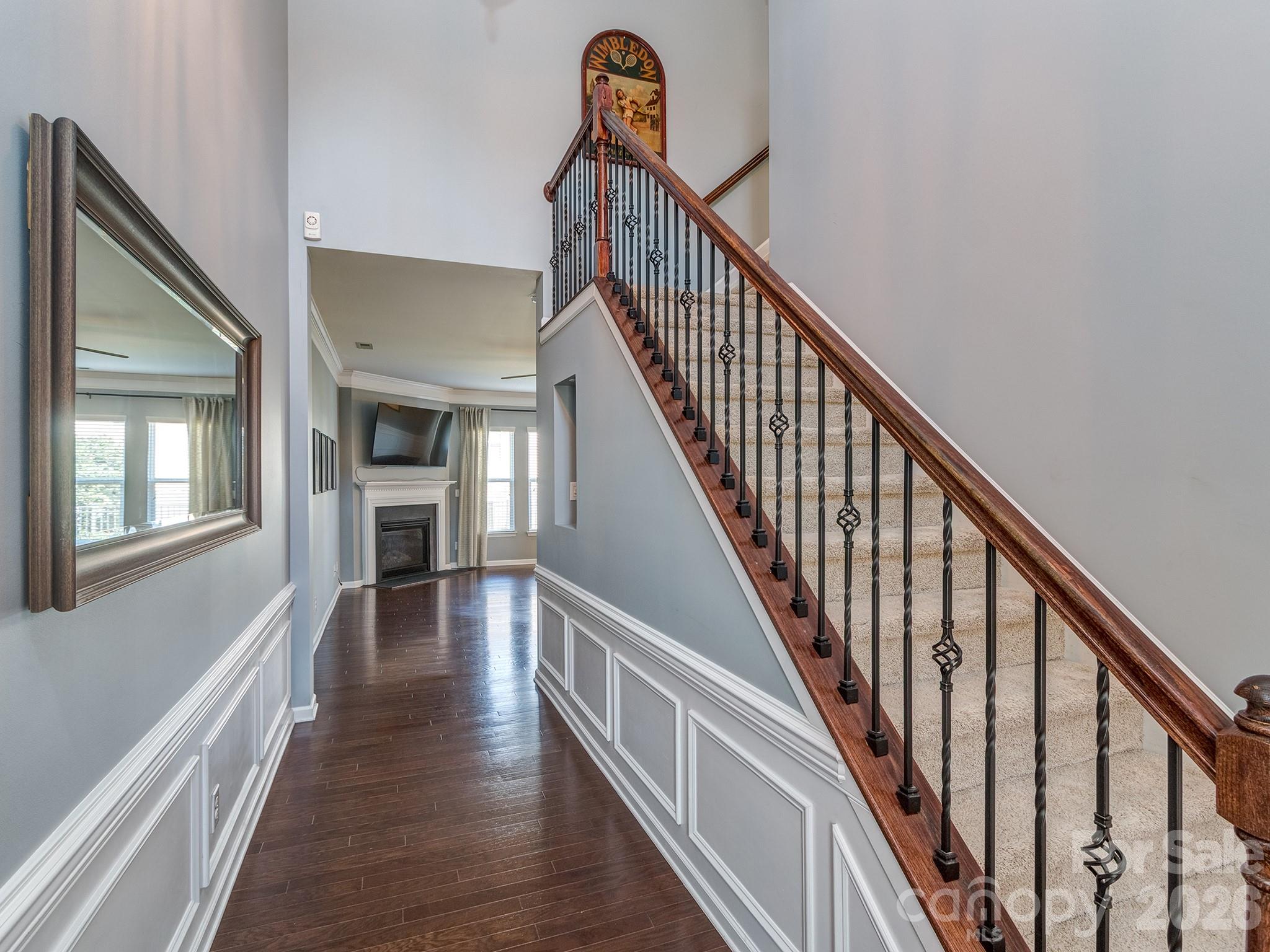 1839 Royal Gorge Avenue Property Photo 8