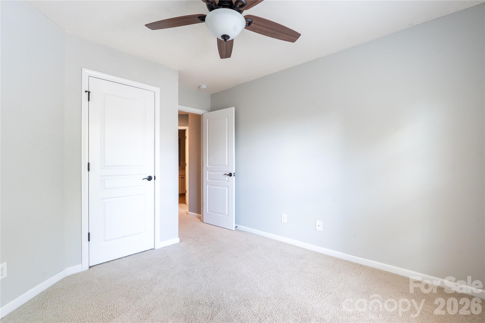 1839 Royal Gorge Avenue Property Photo 25
