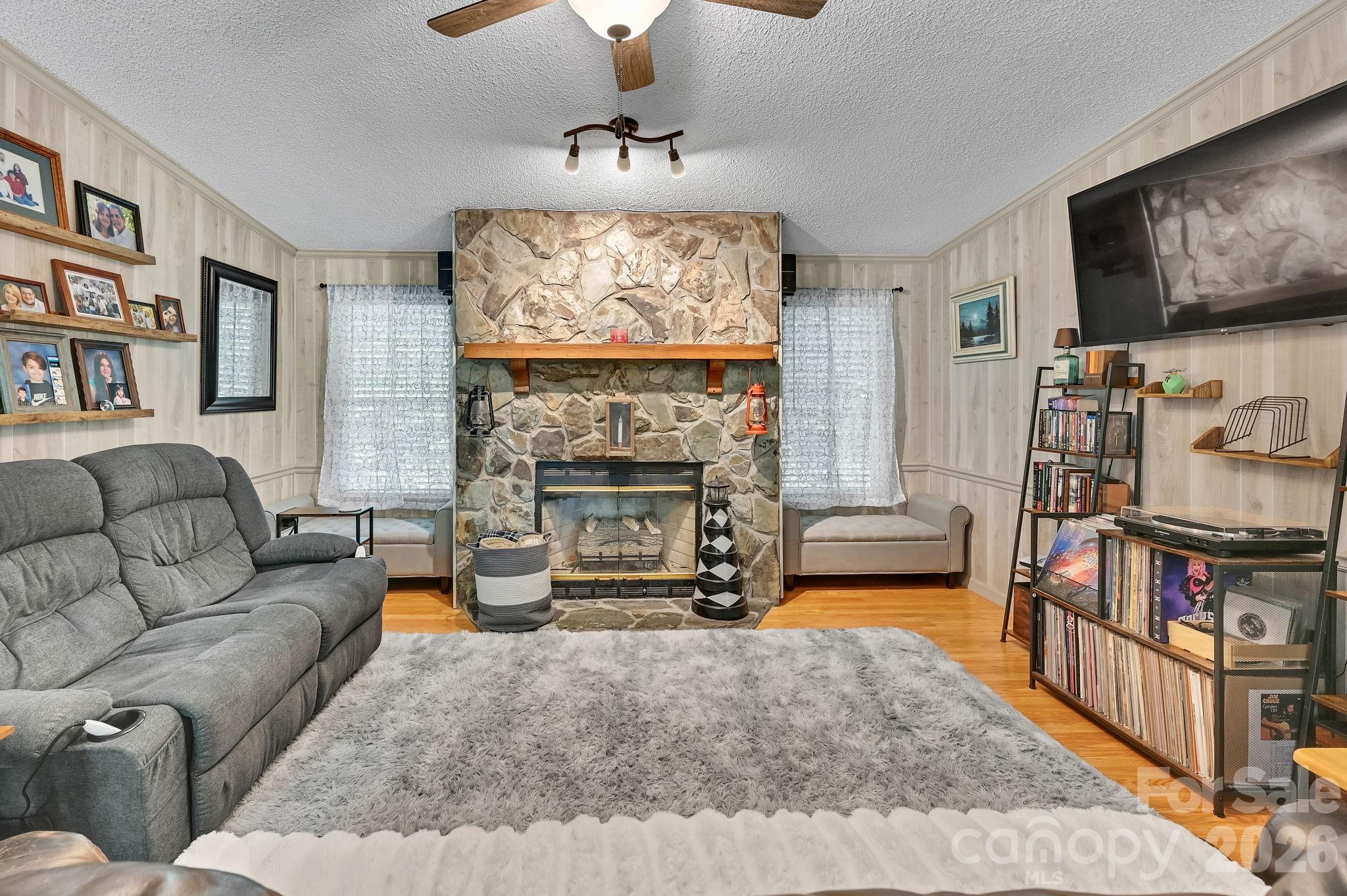560 Morgan Branch Road Property Photo 4
