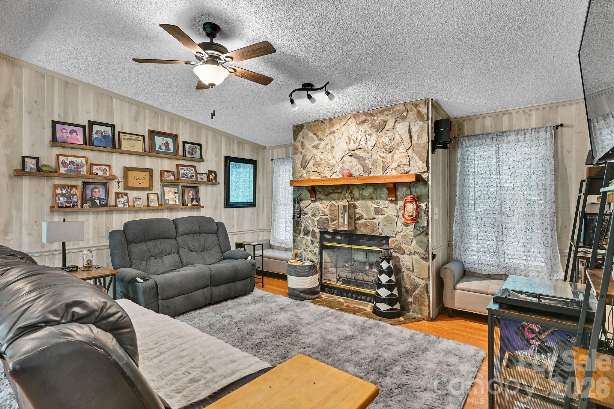 560 Morgan Branch Road Property Photo 5